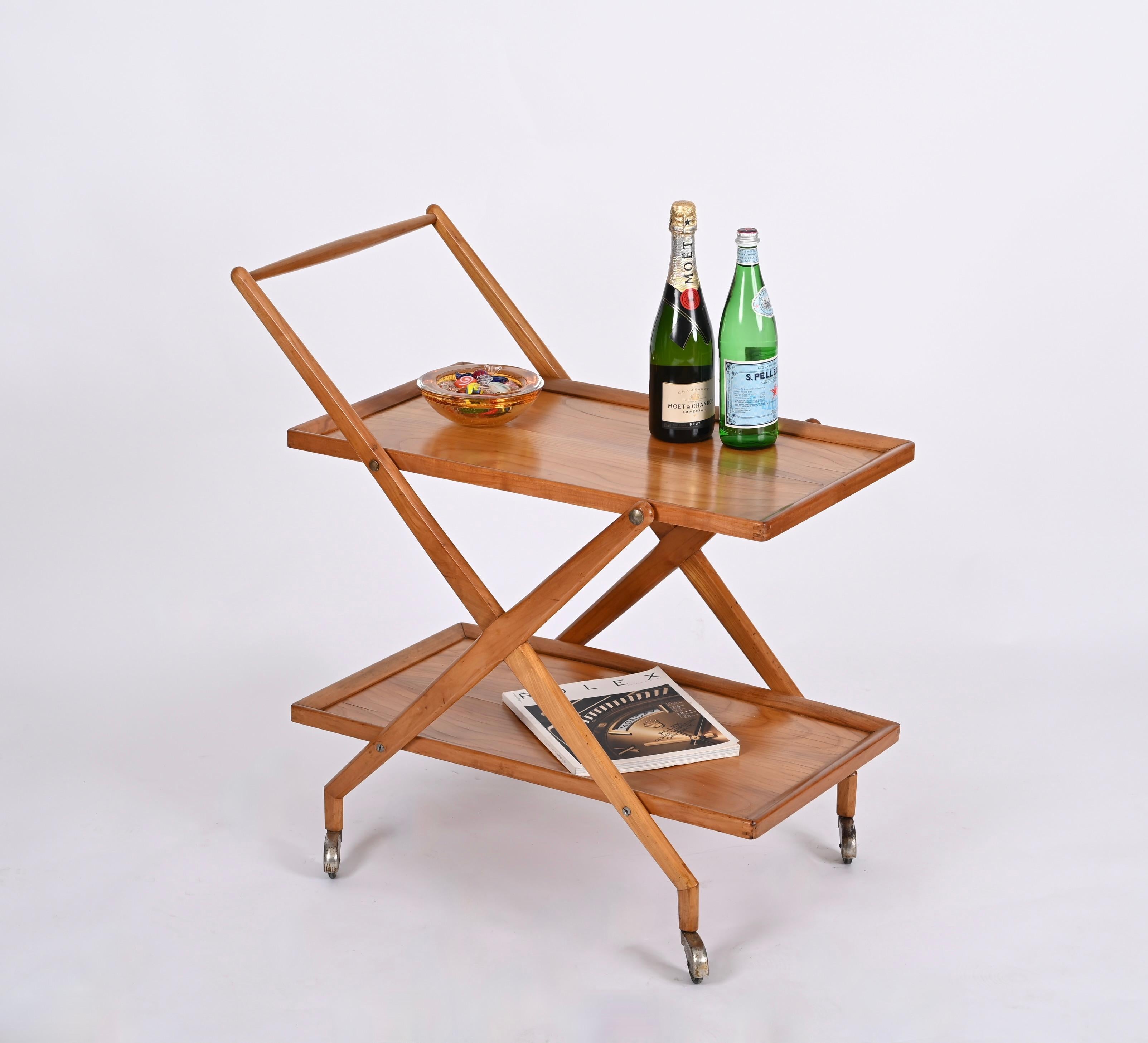 Mid-Century Modern Cesare Lacca Cherry Wood and Metal Serving Bar Cart, Italy, 1950s For Sale