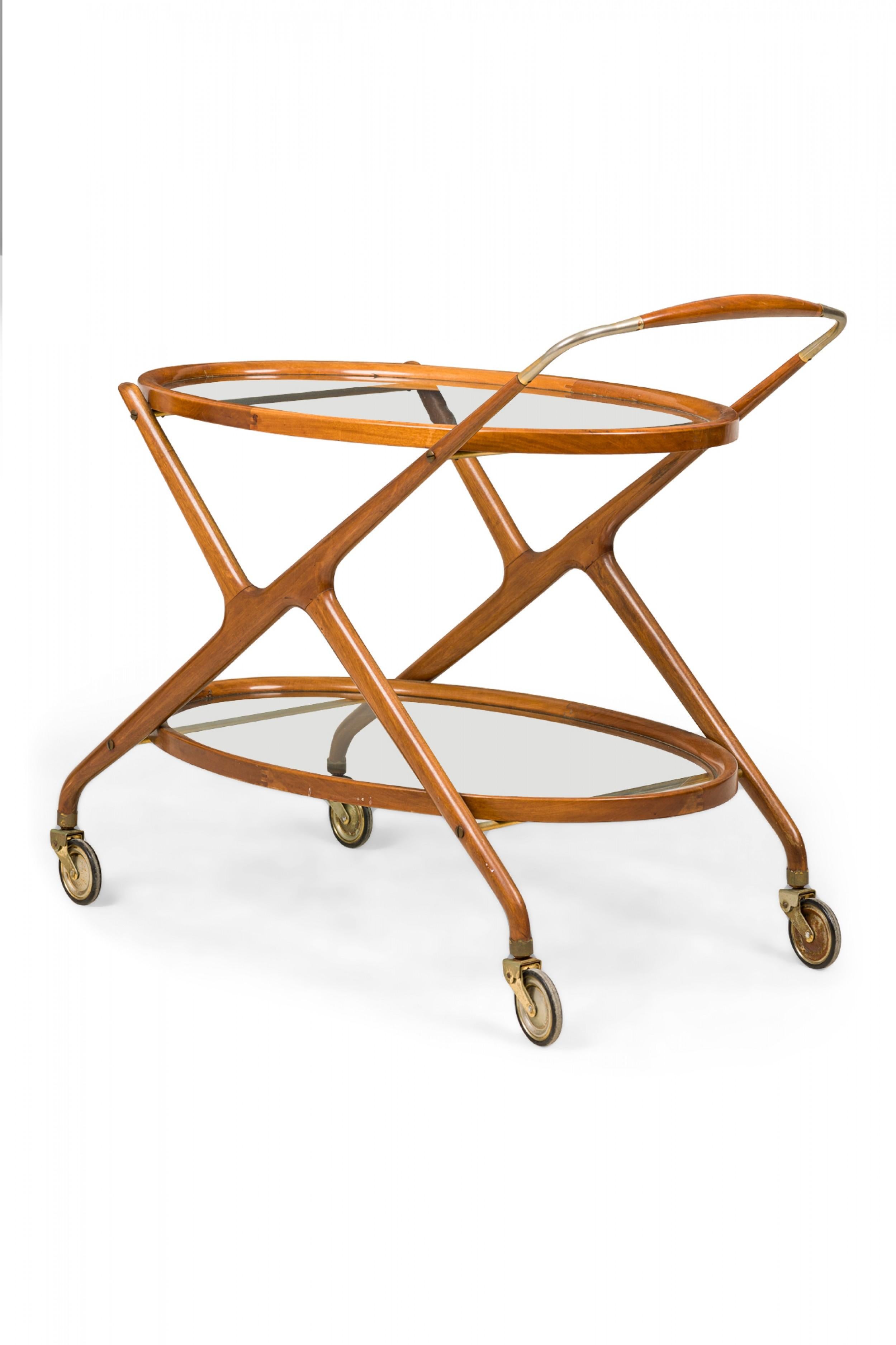 Cesare Lacca Italian Mid-Century Oval Teak and Brass Serving Trolley Bar Cart In Good Condition In New York, NY