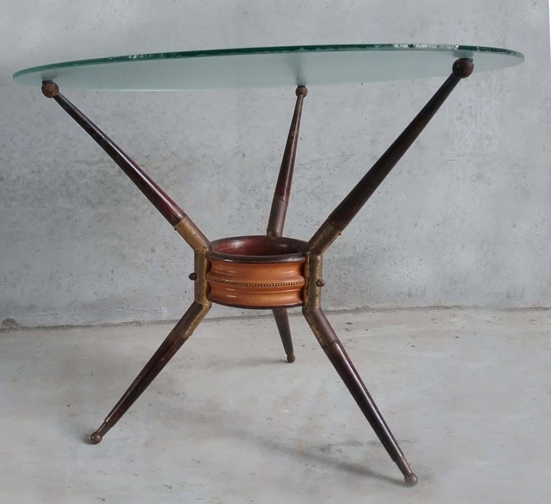 Mid-Century Modern Cesare Lacca Midcentury Mahagony and Brass Cocktail Coffee Table, Italy, 1950s For Sale