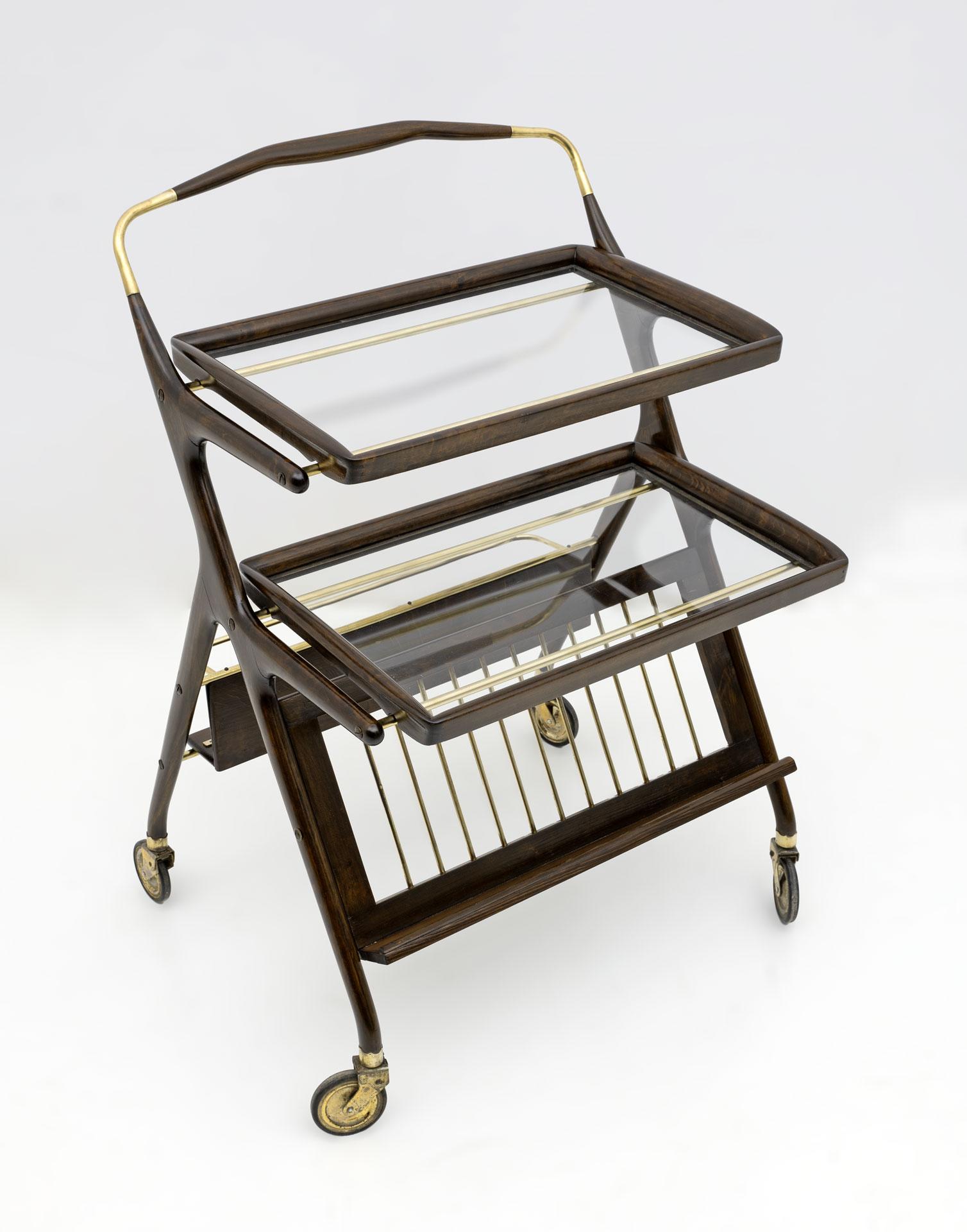 Cesare Lacca Mid-Century Modern Italian Walnut and Brass Bar Cart by Cassina 50s For Sale 3