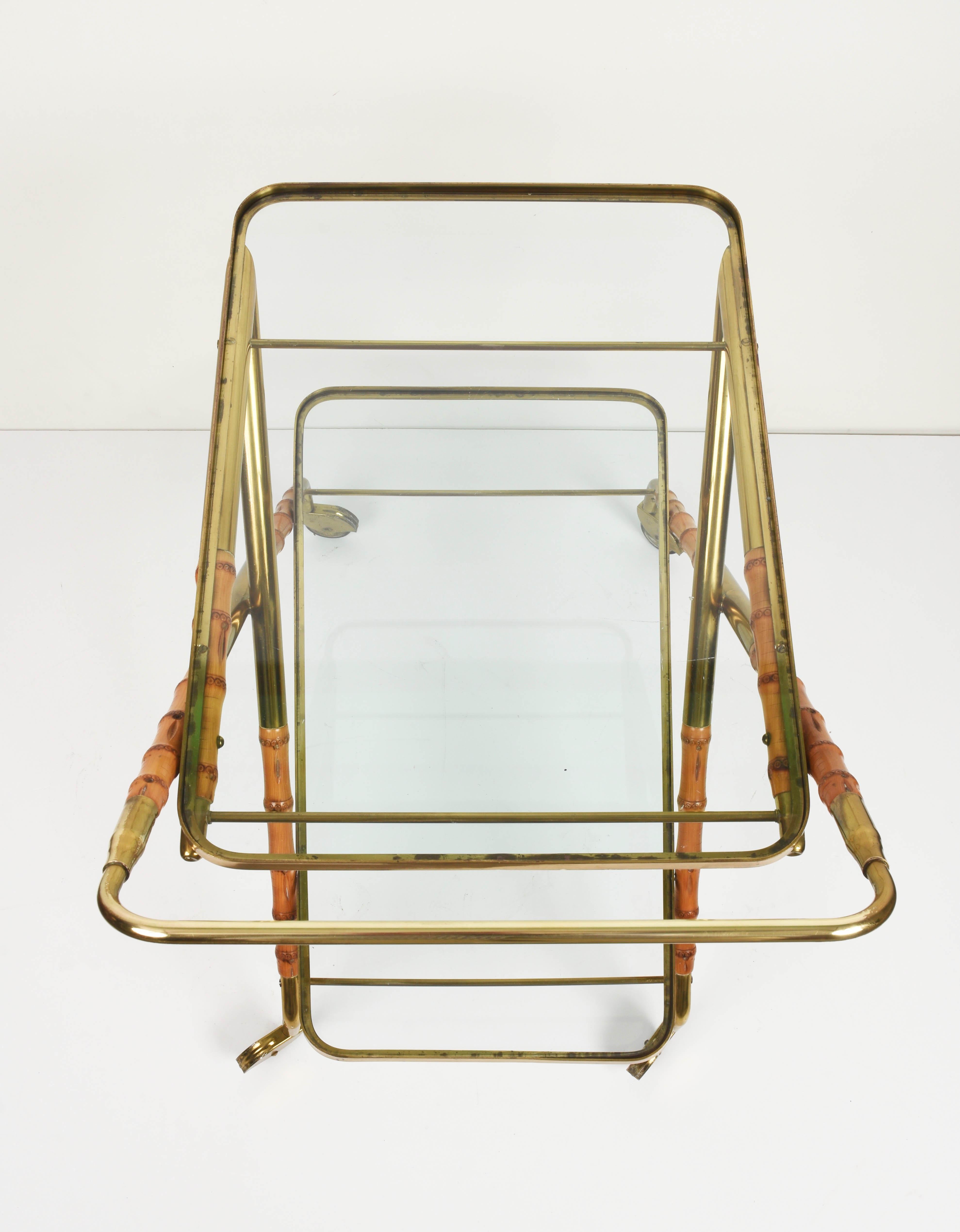 20th Century Cesare Lacca Midcentury Bamboo and Brass Italian Bar Cart Glass Shelves, 1950s
