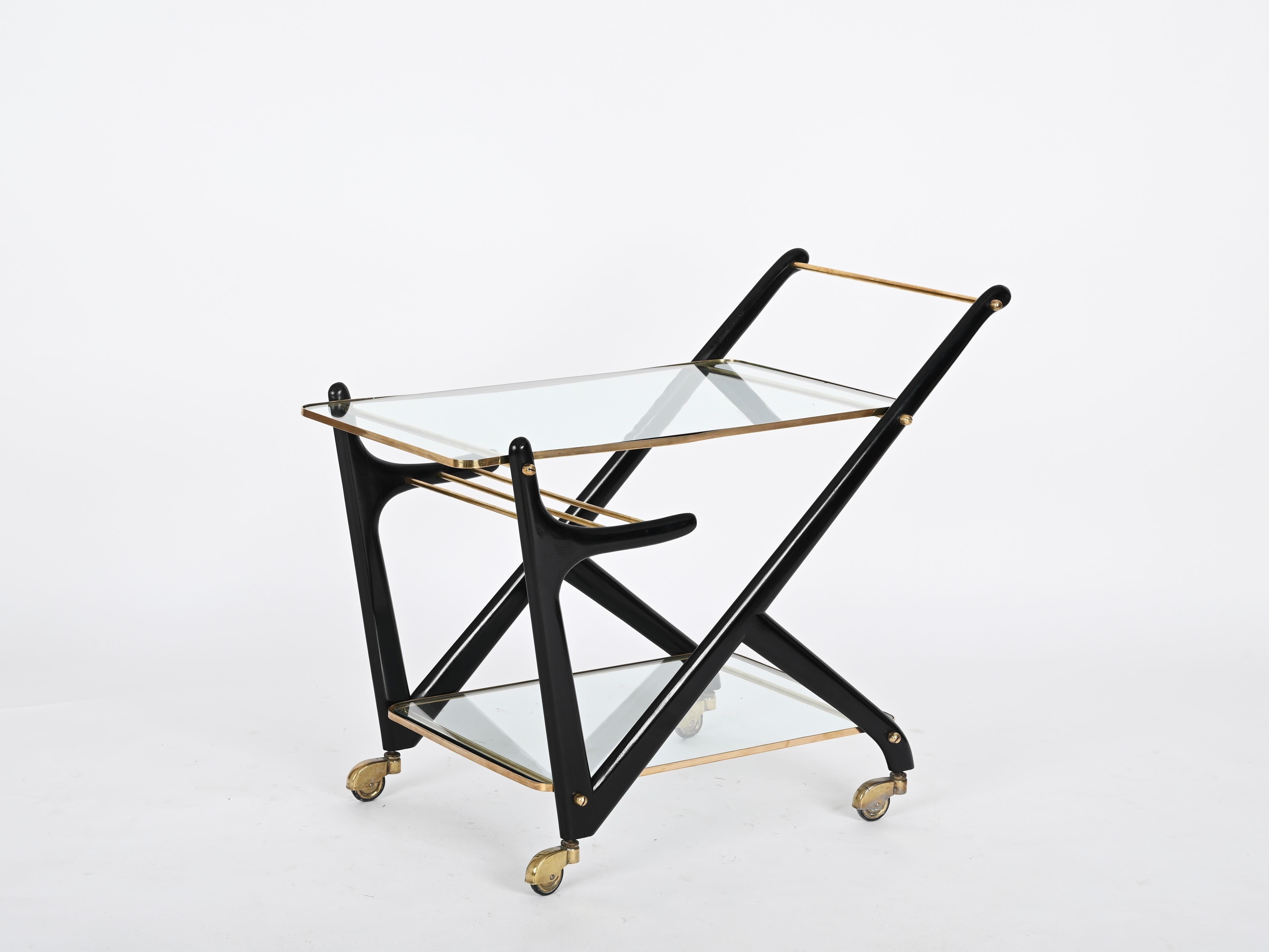 Cesare Lacca Midcentury Brass and Ebonized Wood Italian Bar Cart, 1950s In Good Condition For Sale In Roma, IT