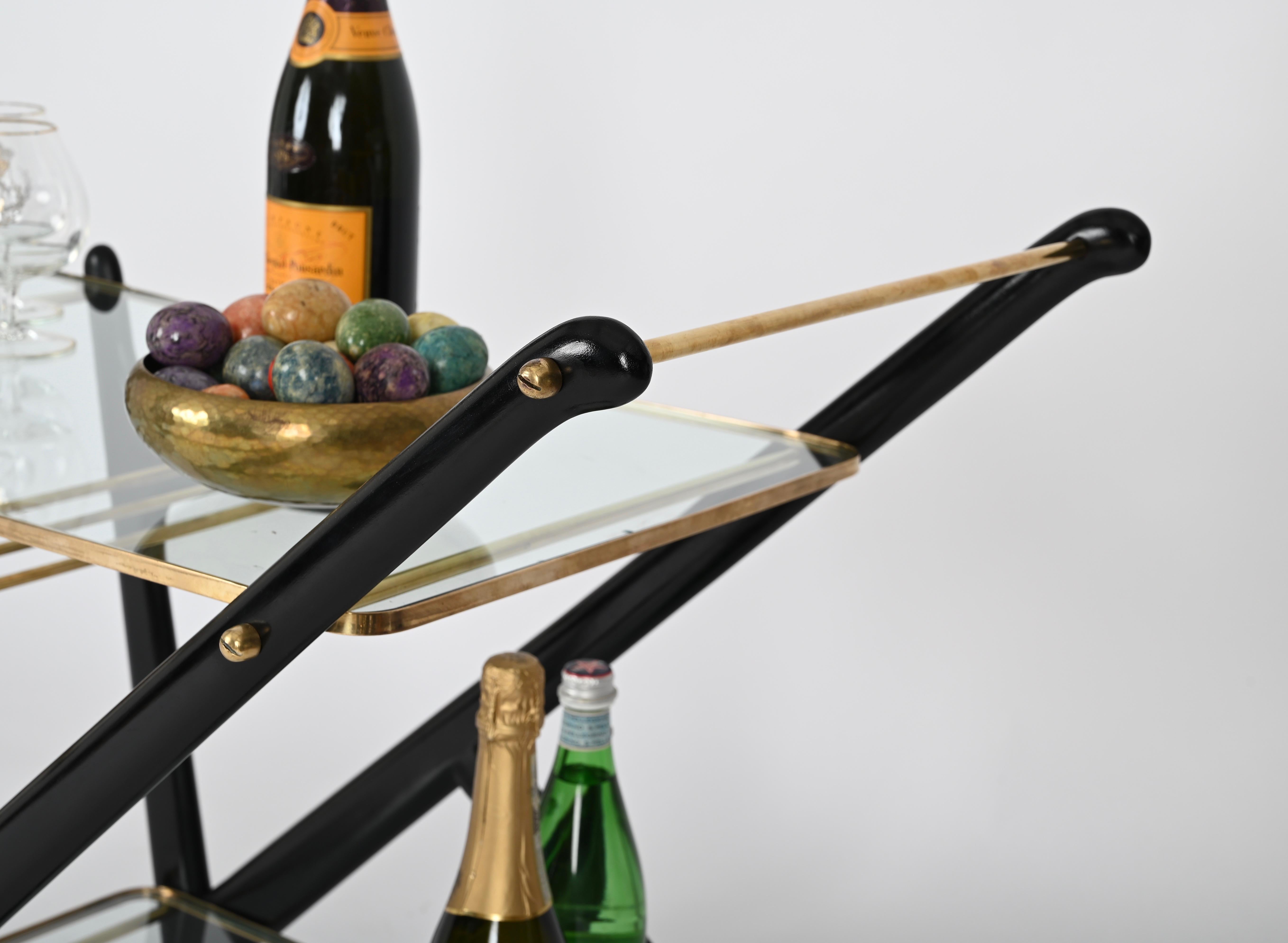 Cesare Lacca Midcentury Brass and Ebonized Wood Italian Bar Cart, 1950s For Sale 3