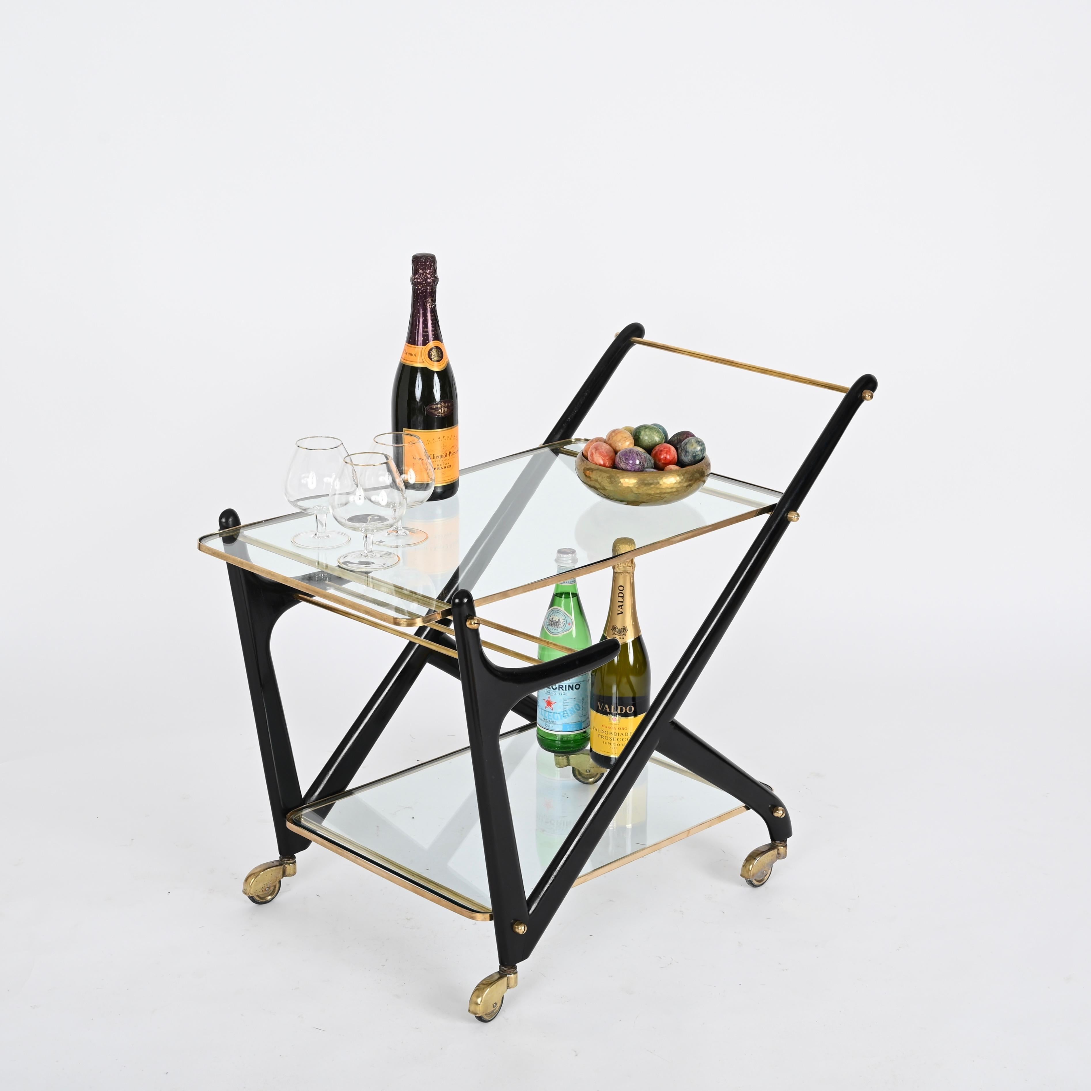Cesare Lacca Midcentury Brass and Ebonized Wood Italian Bar Cart, 1950s For Sale 4