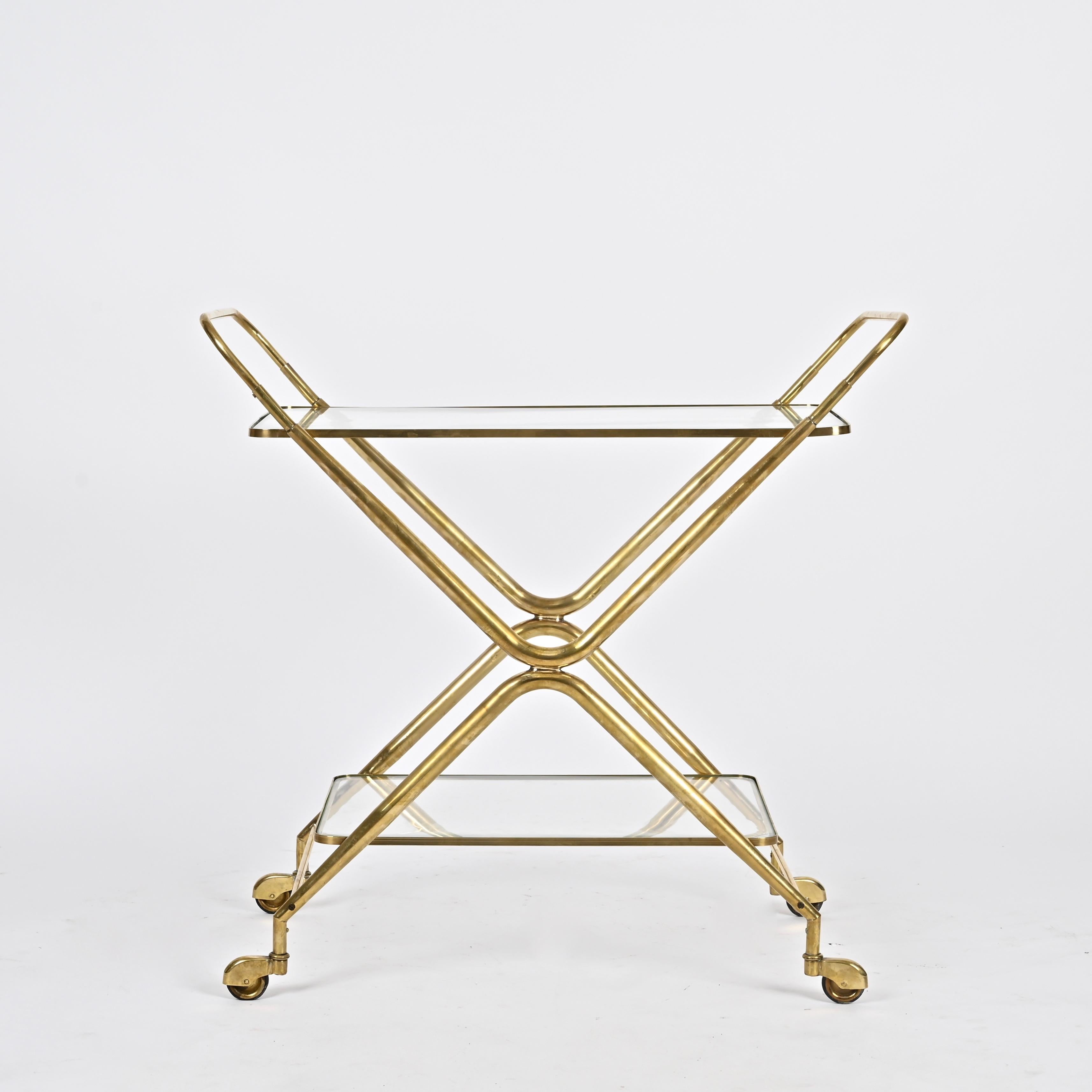 Cesare Lacca Midcentury Italian Serving Bar Cart in Brass, Italy 1950s For Sale 4