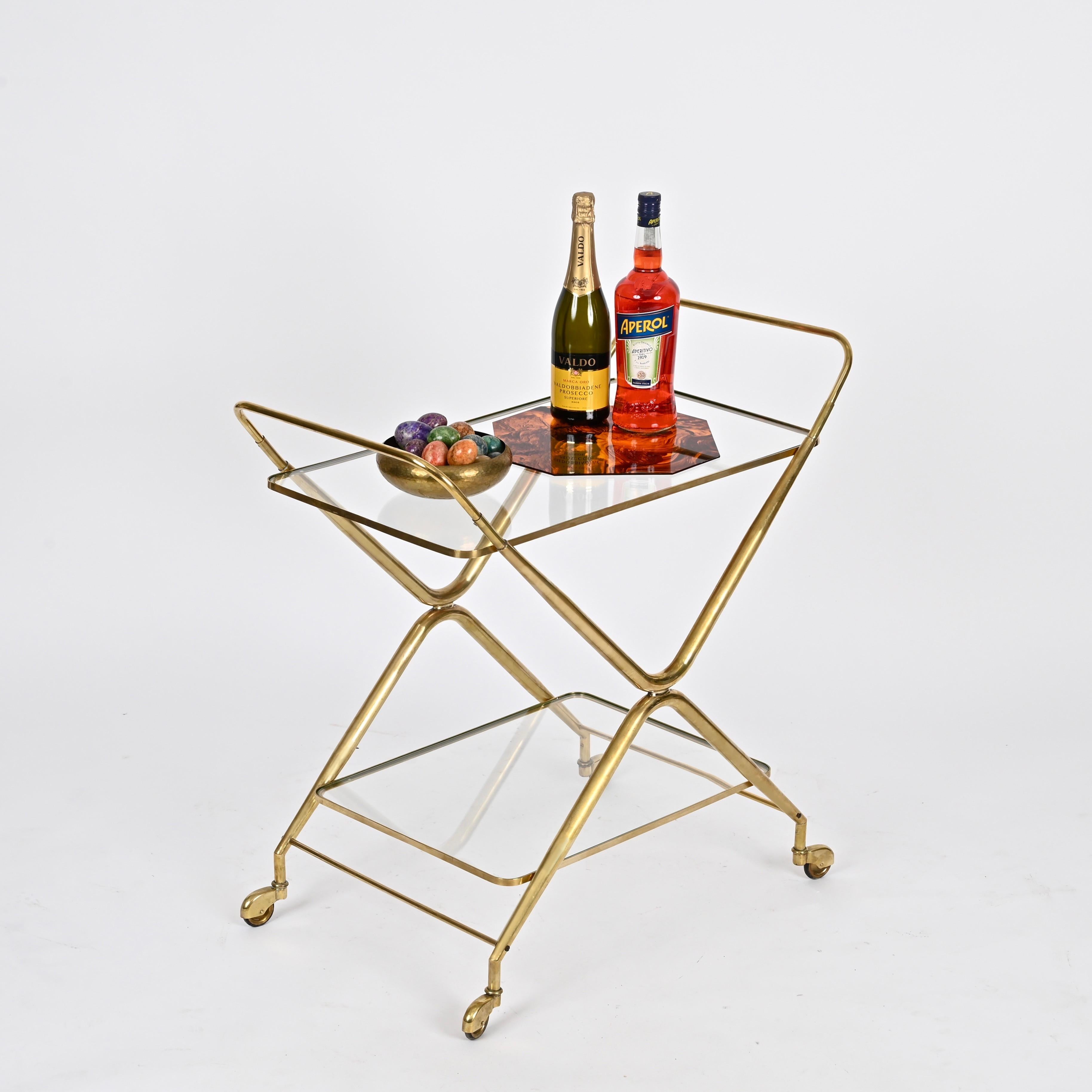 Cesare Lacca Midcentury Italian Serving Bar Cart in Brass, Italy 1950s For Sale 5