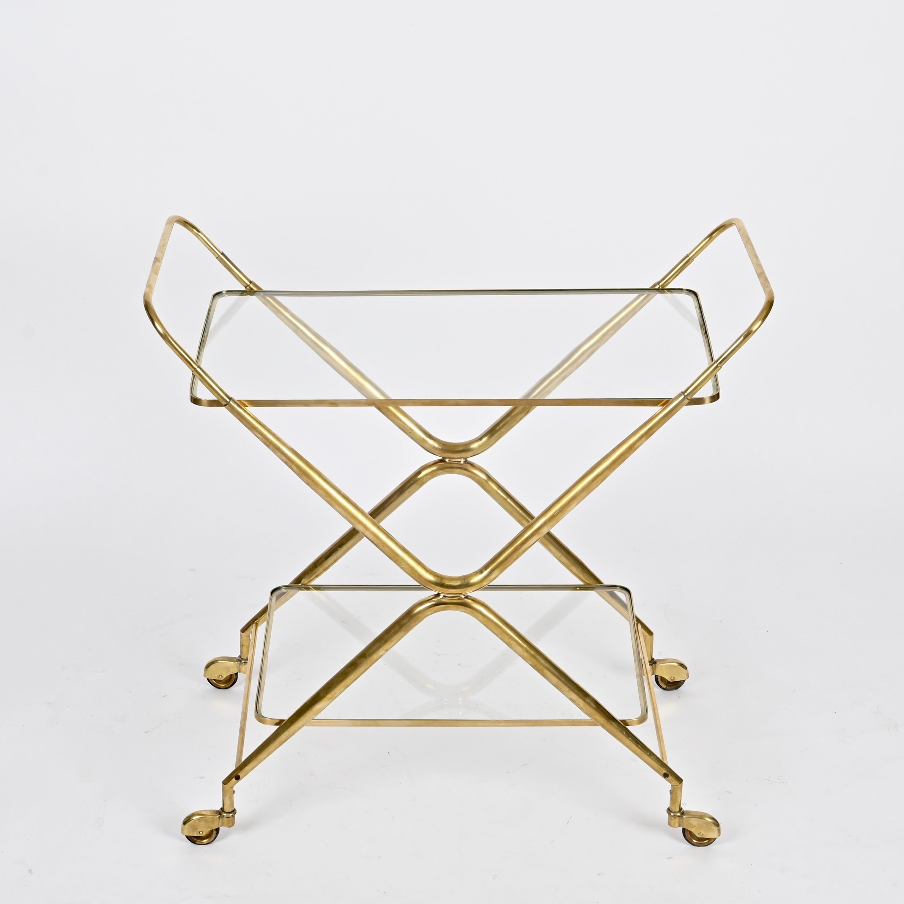 Cesare Lacca Midcentury Italian Serving Bar Cart in Brass, Italy 1950s For Sale 1