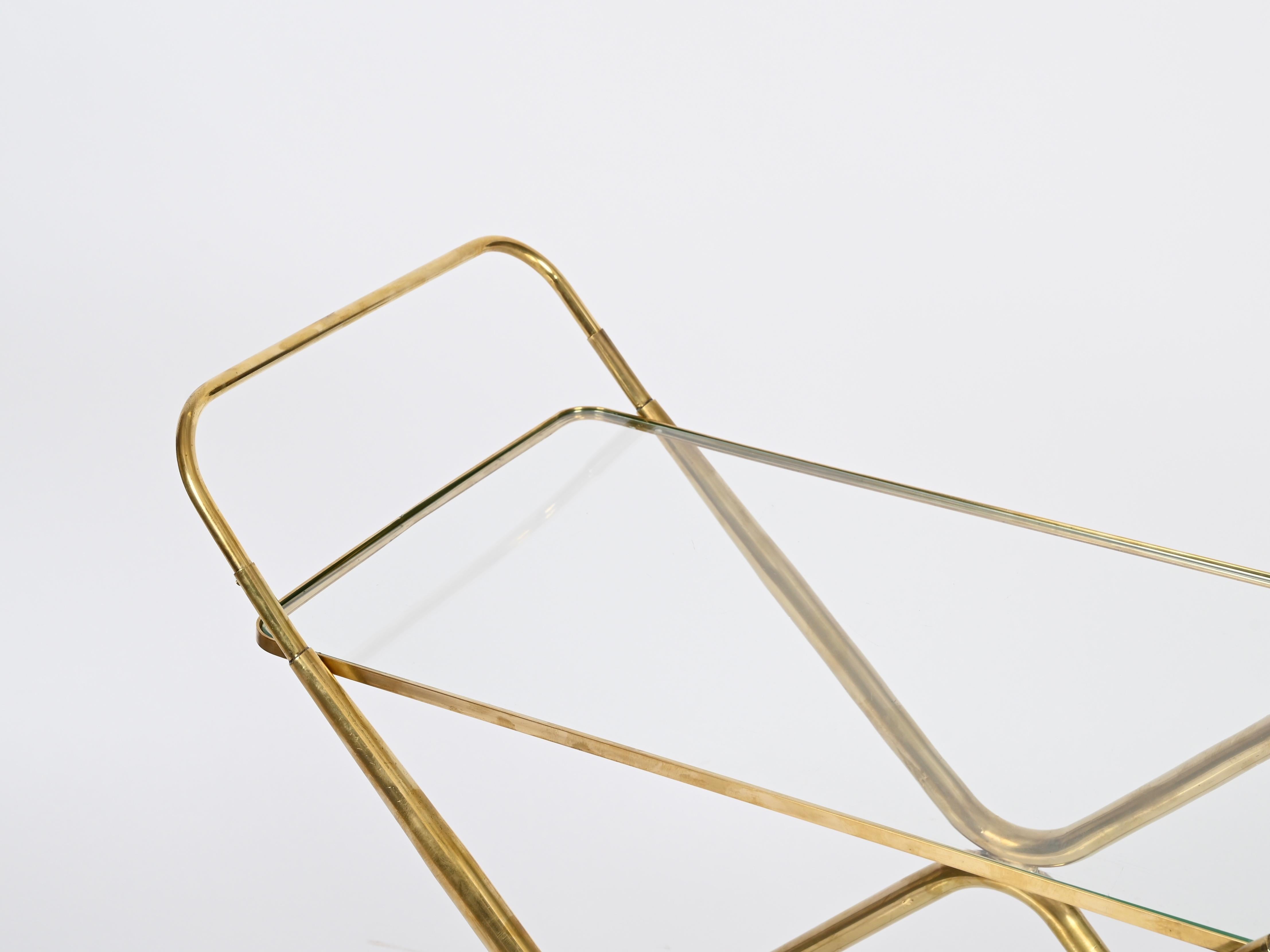 Cesare Lacca Midcentury Italian Serving Bar Cart in Brass, Italy 1950s For Sale 3