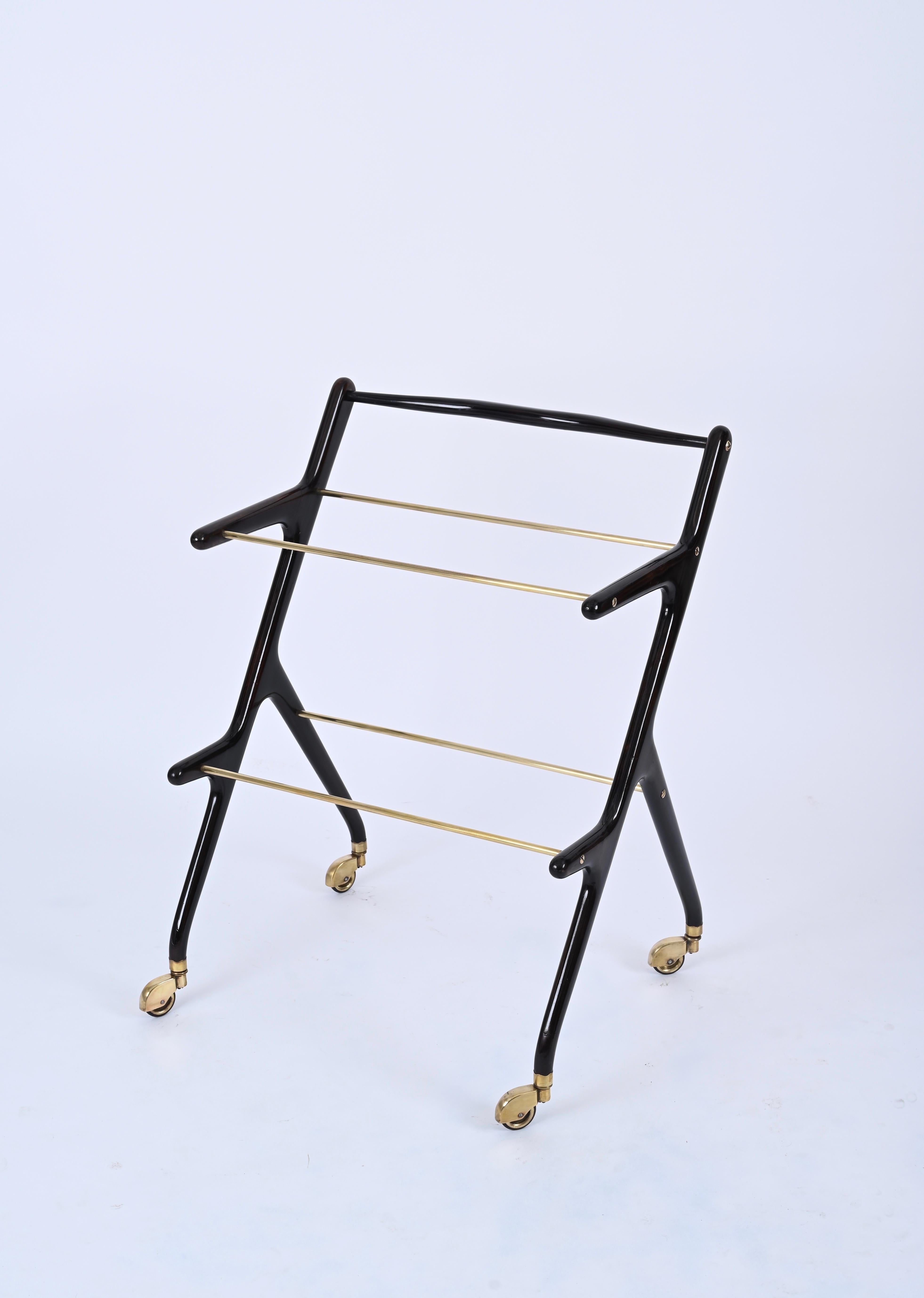 Cesare Lacca Midcentury Wood and Glass Italian Trolley Bar Cart, 1950s In Good Condition For Sale In Roma, IT