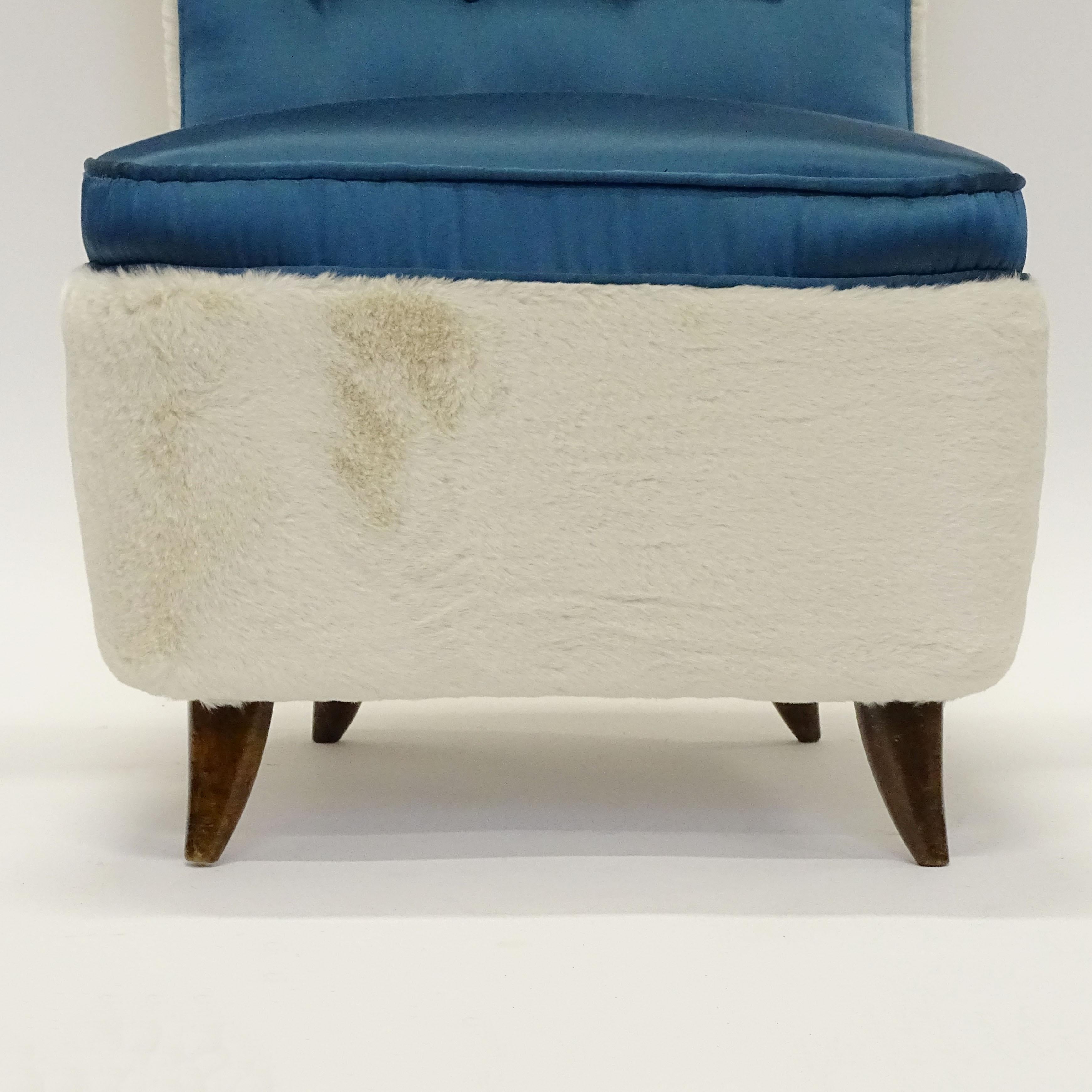 Italian Cesare Lacca Slipper Chair in Faux fur and Dark Blue Satin, Italy, 1950s For Sale