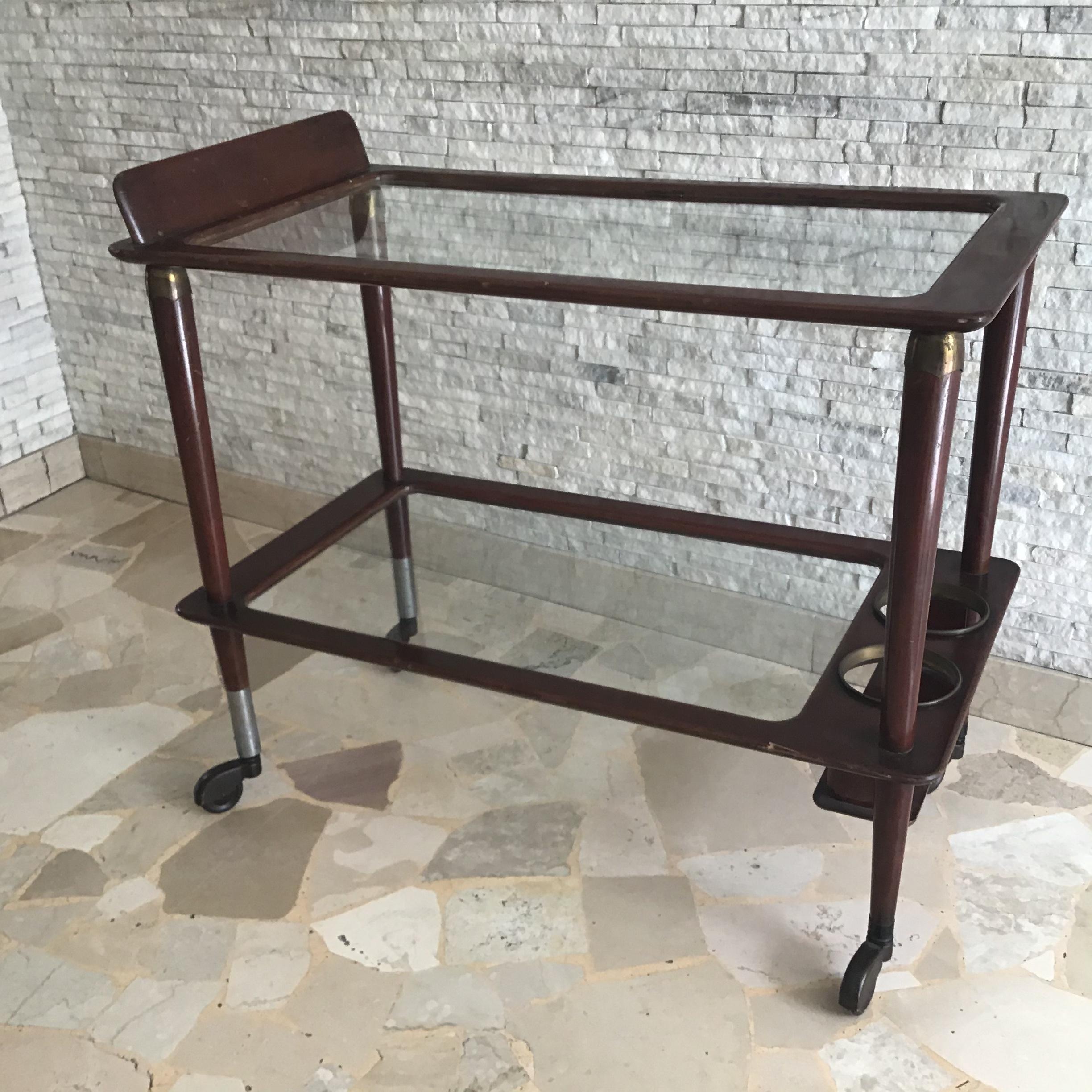 Der Lacca-Wagen für Lebensmittel und Flaschen aus Messing, Holz, Glas und Metall, 1950, Italien im Zustand „Gut“ im Angebot in Milano, IT