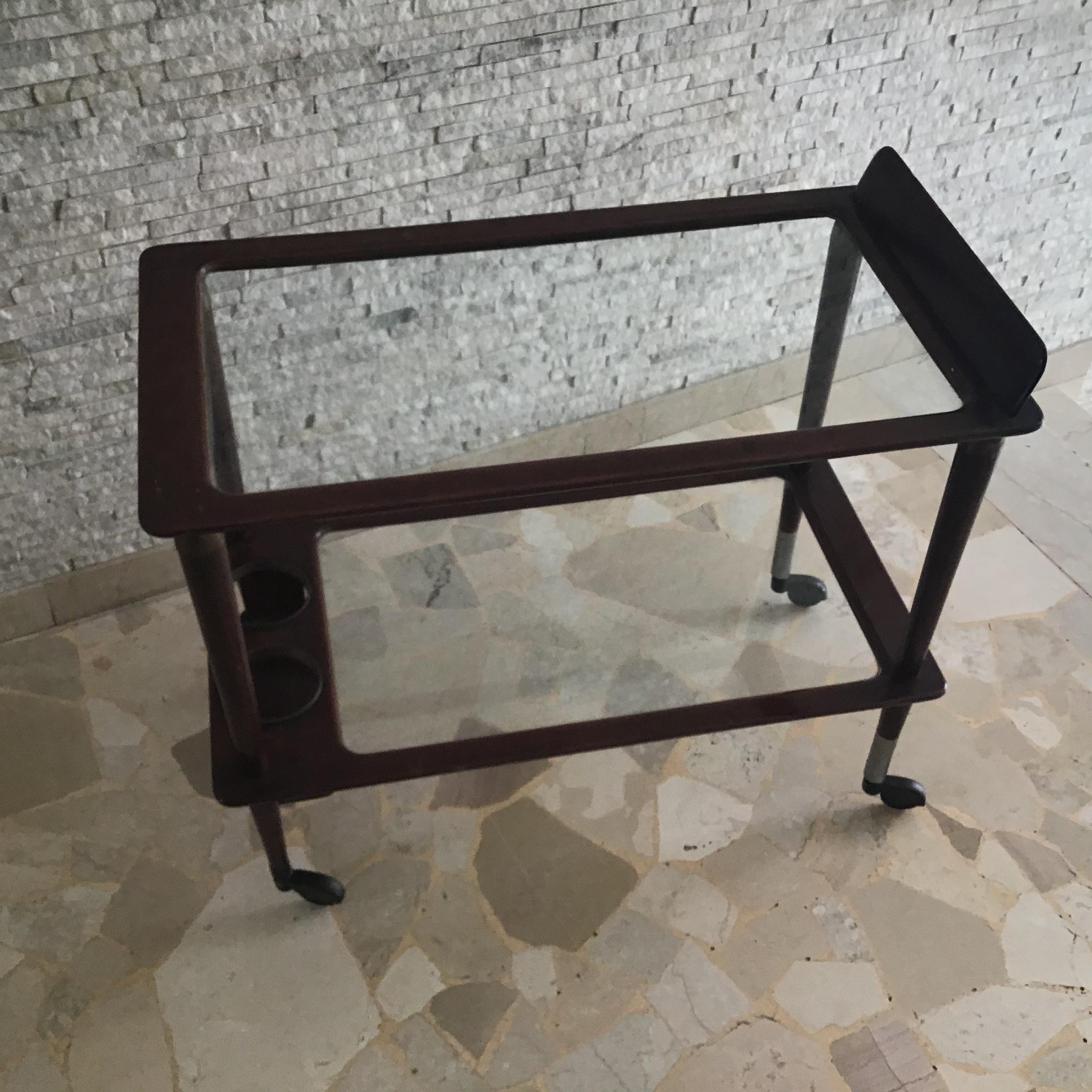 Der Lacca-Wagen für Lebensmittel und Flaschen aus Messing, Holz, Glas und Metall, 1950, Italien im Angebot 3