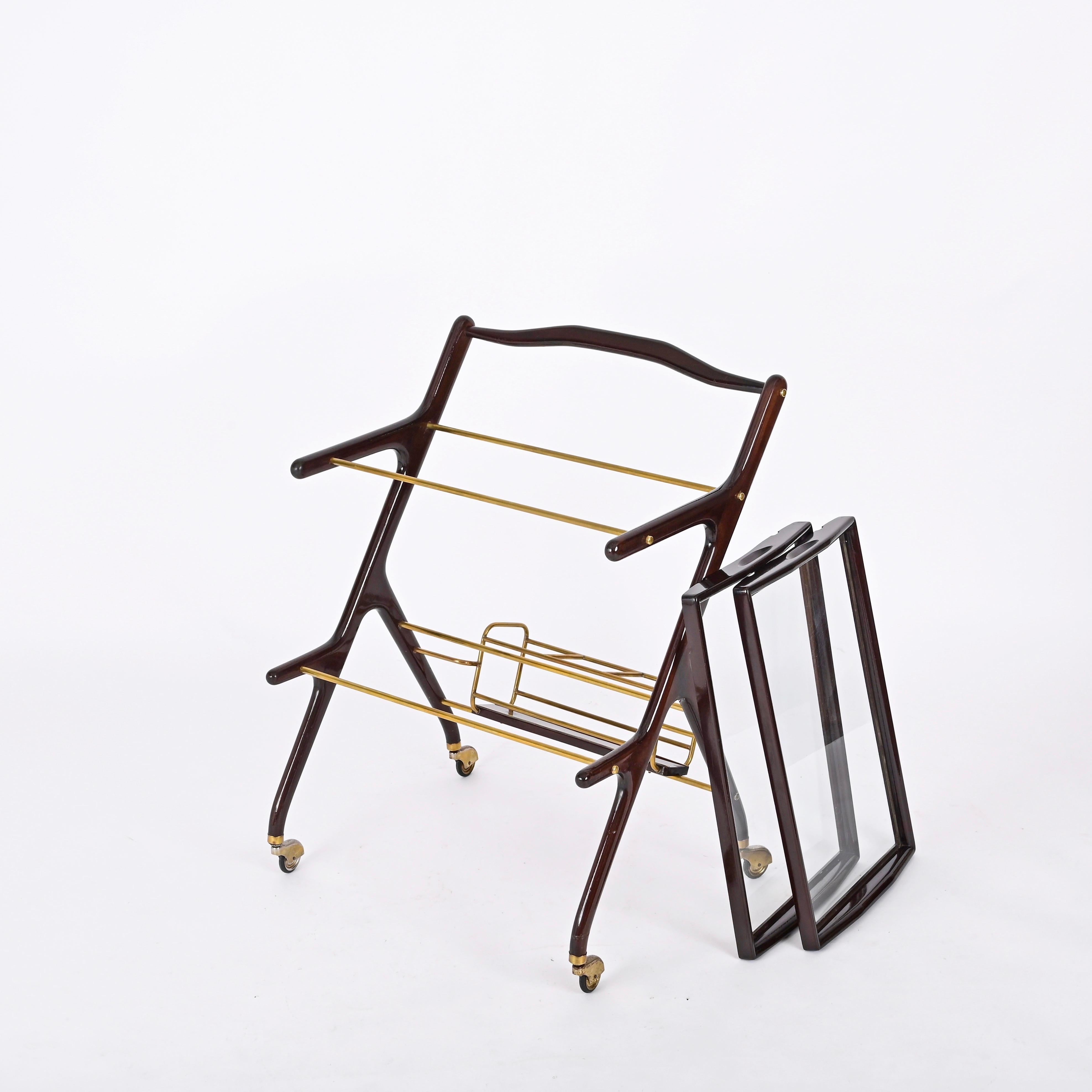 Mid-20th Century Cesare Lacca Walnut, Brass and Glass Bar Cart with Bottle Holder, Italy 1950s For Sale