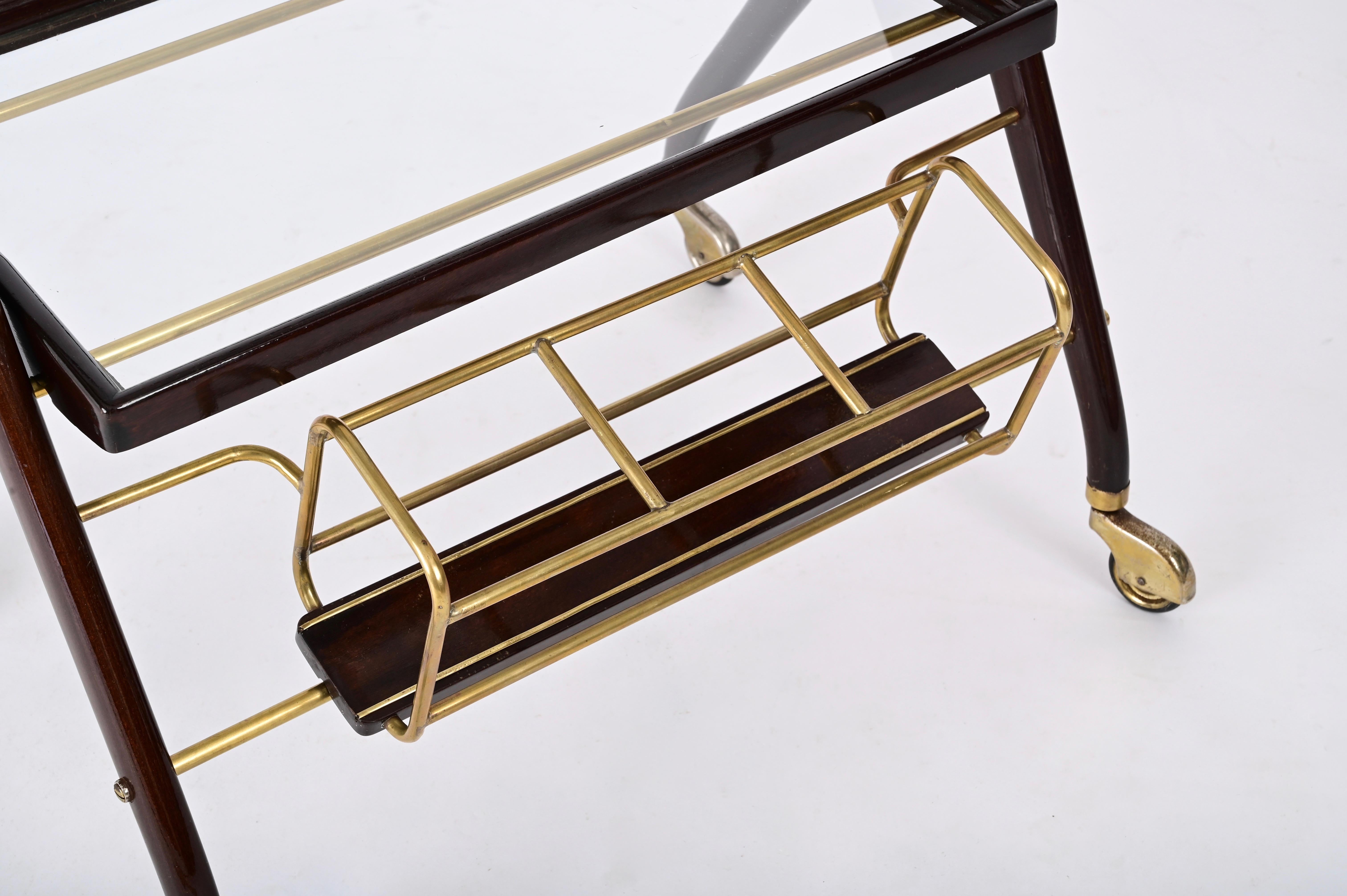 Cesare Lacca Walnut, Brass and Glass Bar Cart with Bottle Holder, Italy 1950s For Sale 1