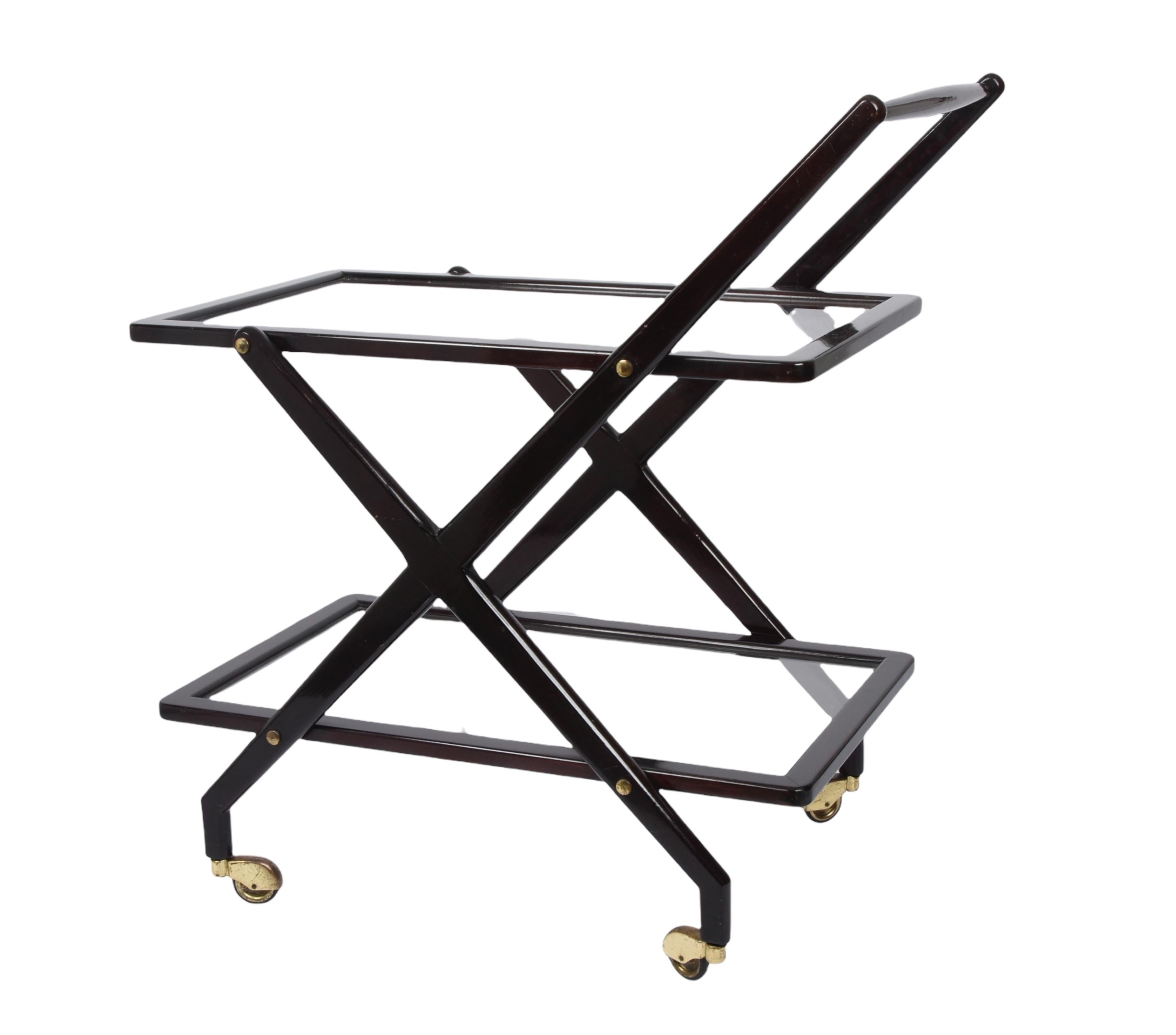 Cesare Lacca Walnut, Brass and Glass Midcentury Italian Serving Bar Cart, 1950s In Good Condition In Roma, IT