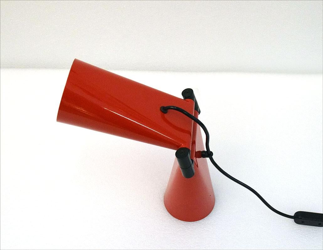 Late 20th Century Cesare Leonardi and Franca Stagi table lamp 'Bowling' by Lumenform, 1970s For Sale
