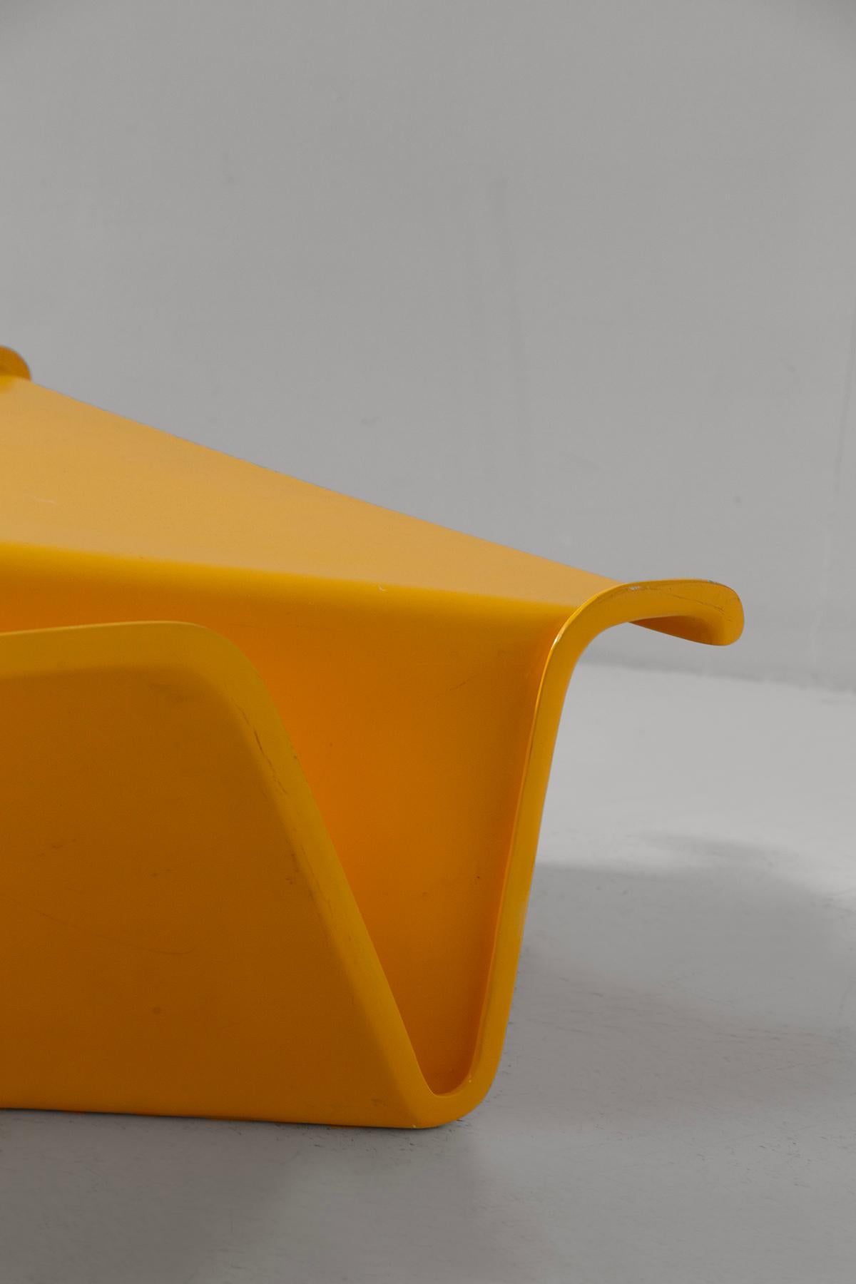 Cesare Leonardi et Franca Stagi Table basse jaune Kappa en vente 3