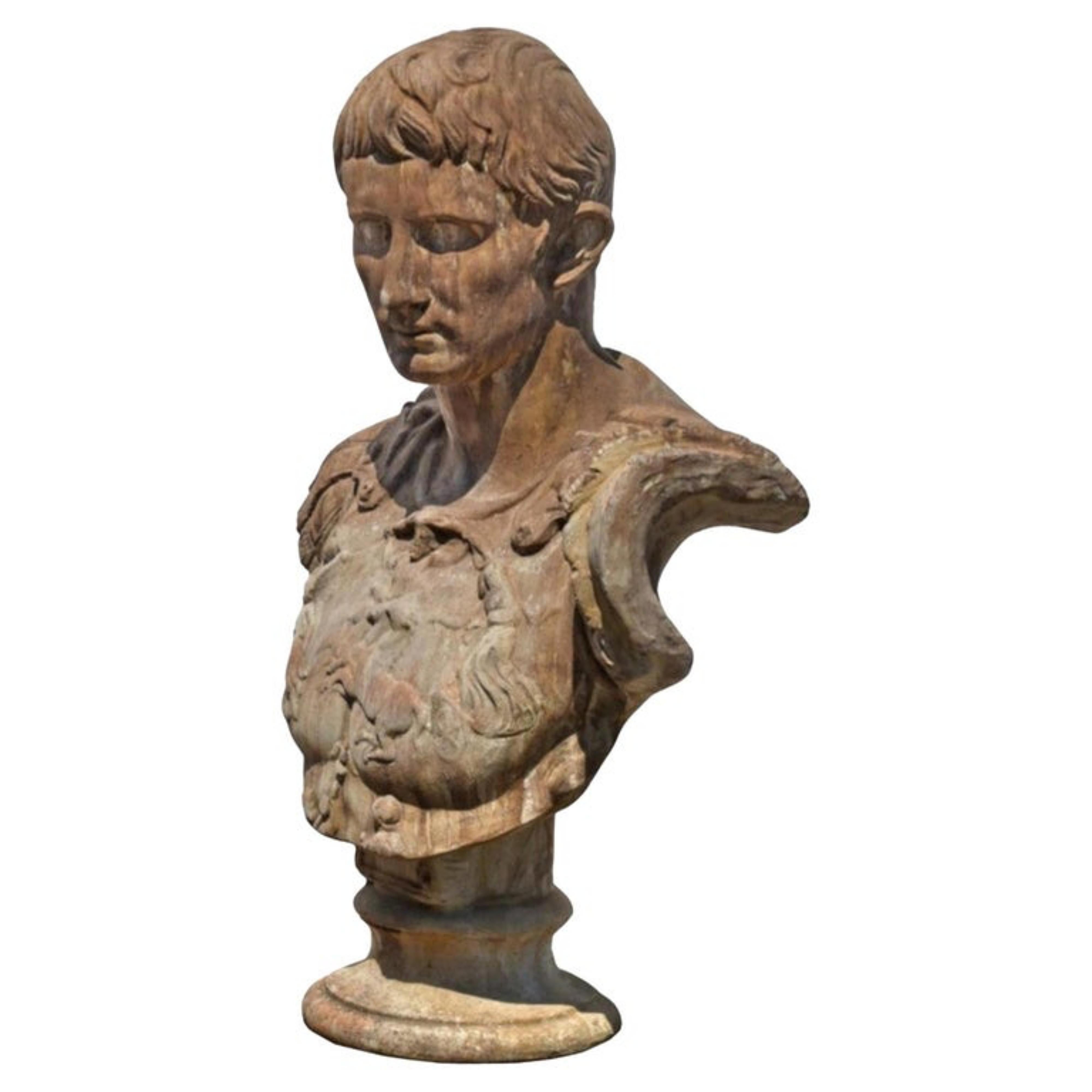 20ième siècle Buste Cesare Ottaviano en terre cuite, école italienne, début du 20ème siècle en vente
