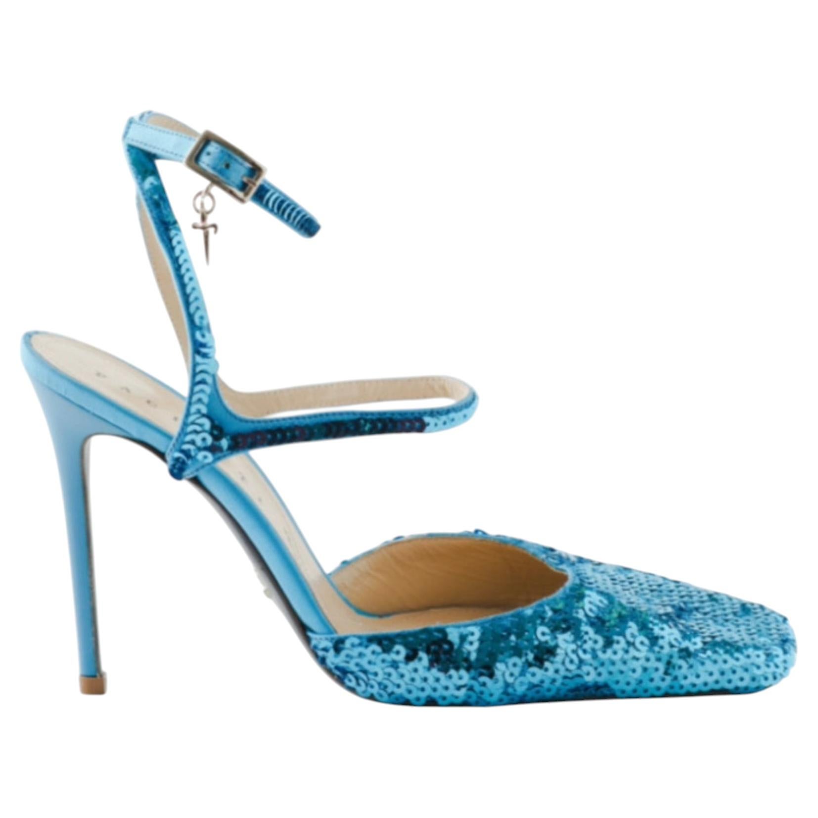 Cesare Paciotti Stiletto de lentejuelas azules con tira al tobillo - Años 10