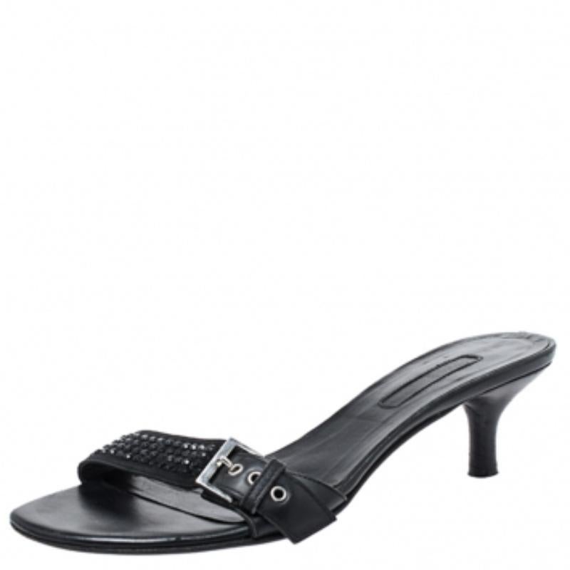 Cesare Paciotti Leather Crystal Embellished Buckle Kitten Heel Mules Size 37 Pour femmes en vente