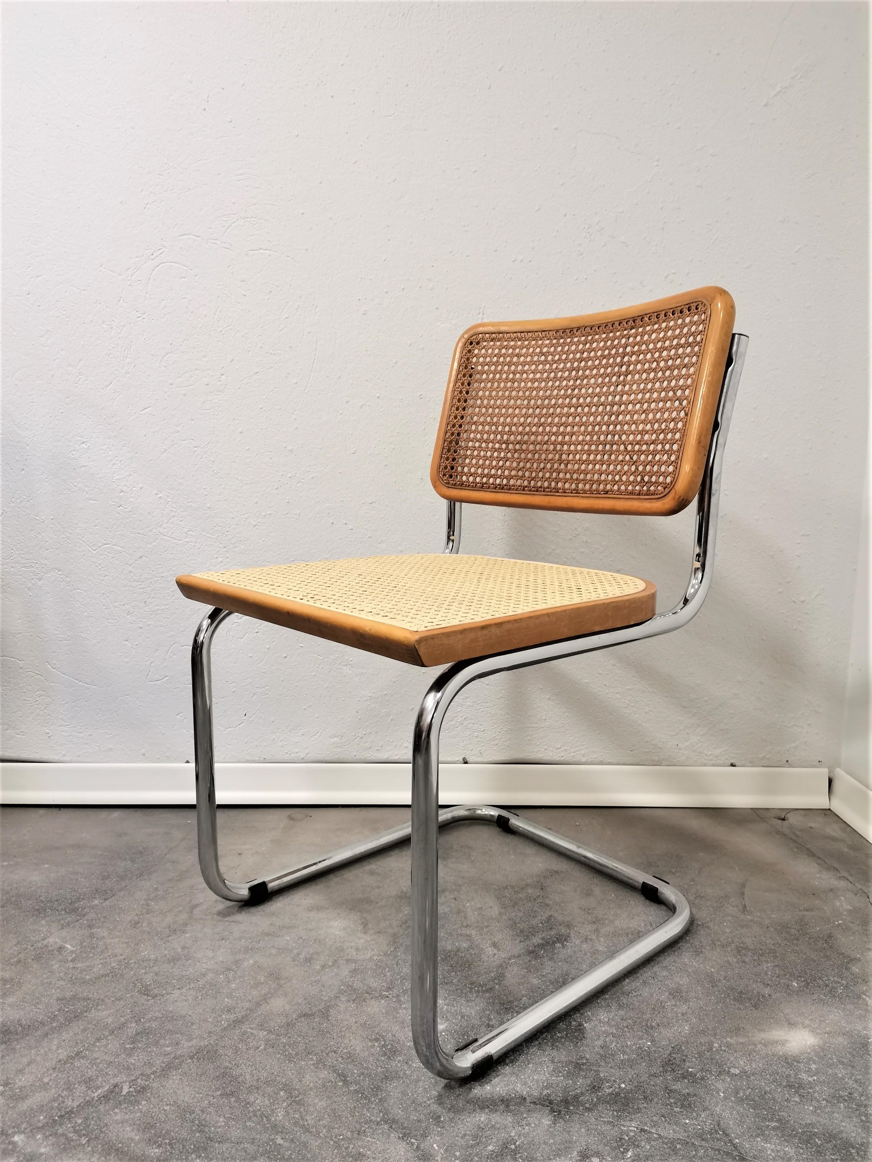 Cesca Chair

Period: 1980s

Style: midcentury modern, classic

Materials: wood, cane webbing, chromed metal frame

Colours: natural wood

Condition: Original vintage condition, signs of age and use, beautiful patina

Dimensions: H=79cm, W=46cm,