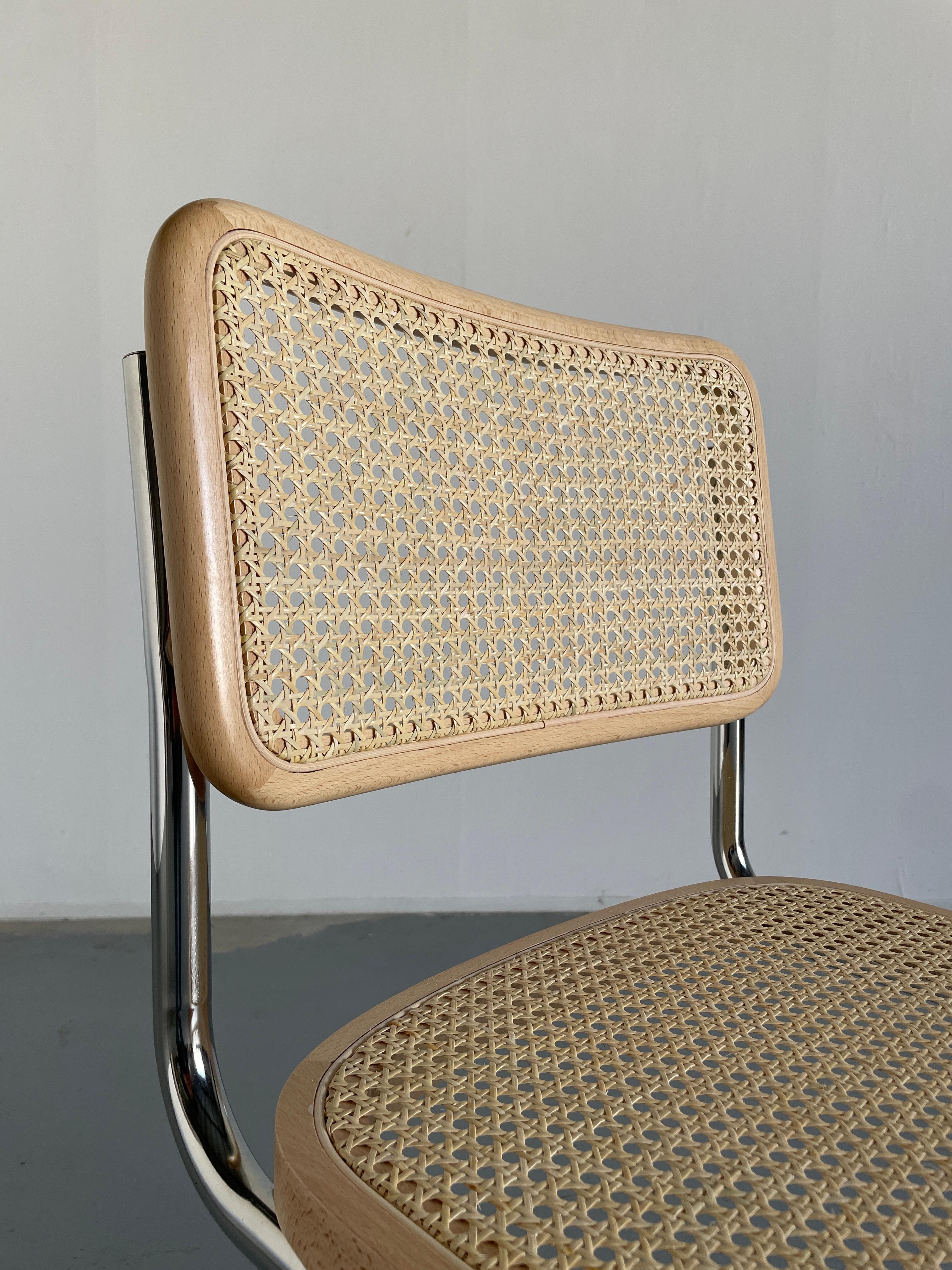 Cesca Mid Century Cantilever Chair, Marcel Breuer B32 Design In Good Condition For Sale In Zagreb, HR