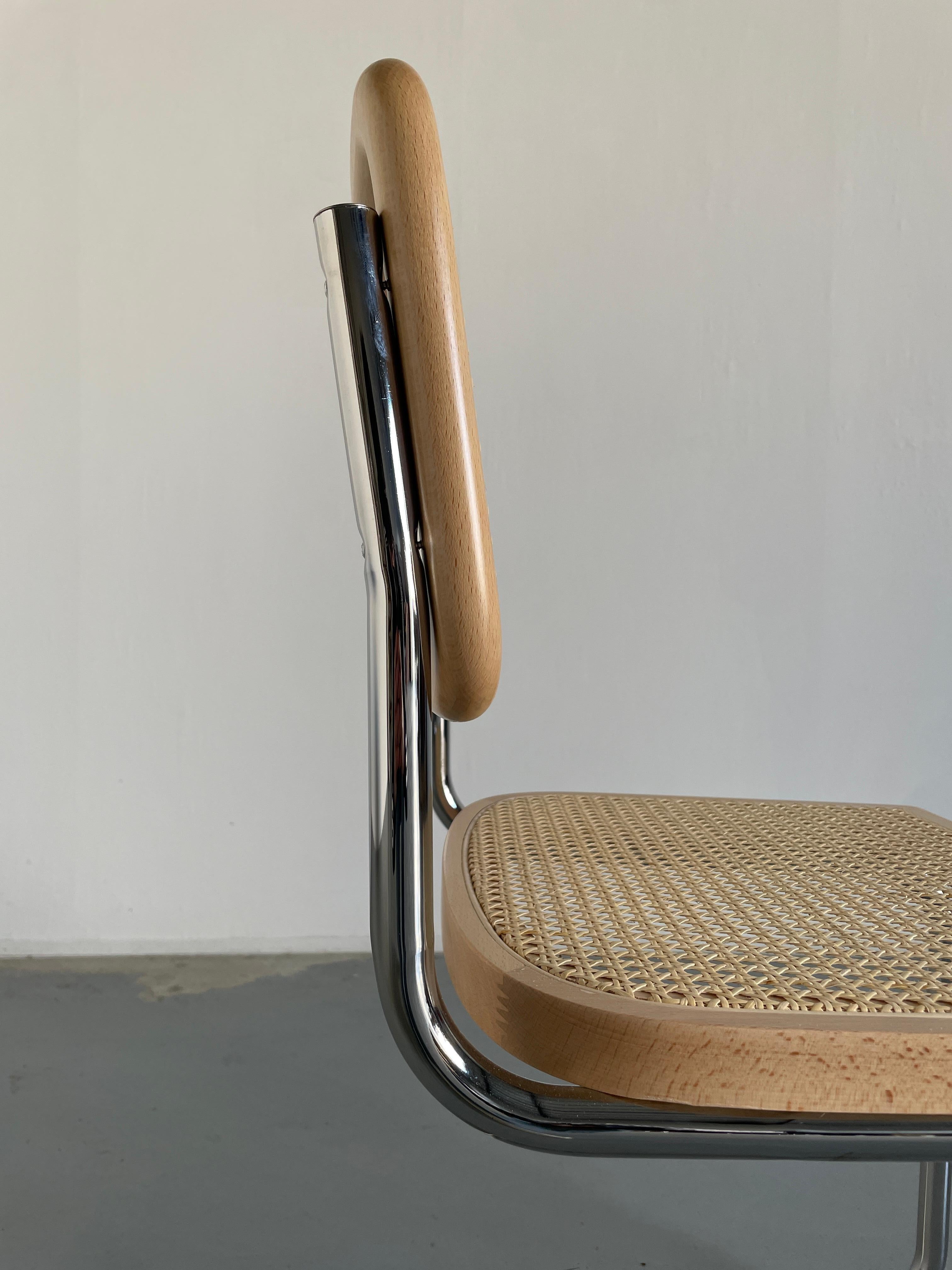 Cesca Mid Century Cantilever Chair, Marcel Breuer B32 Design For Sale 2