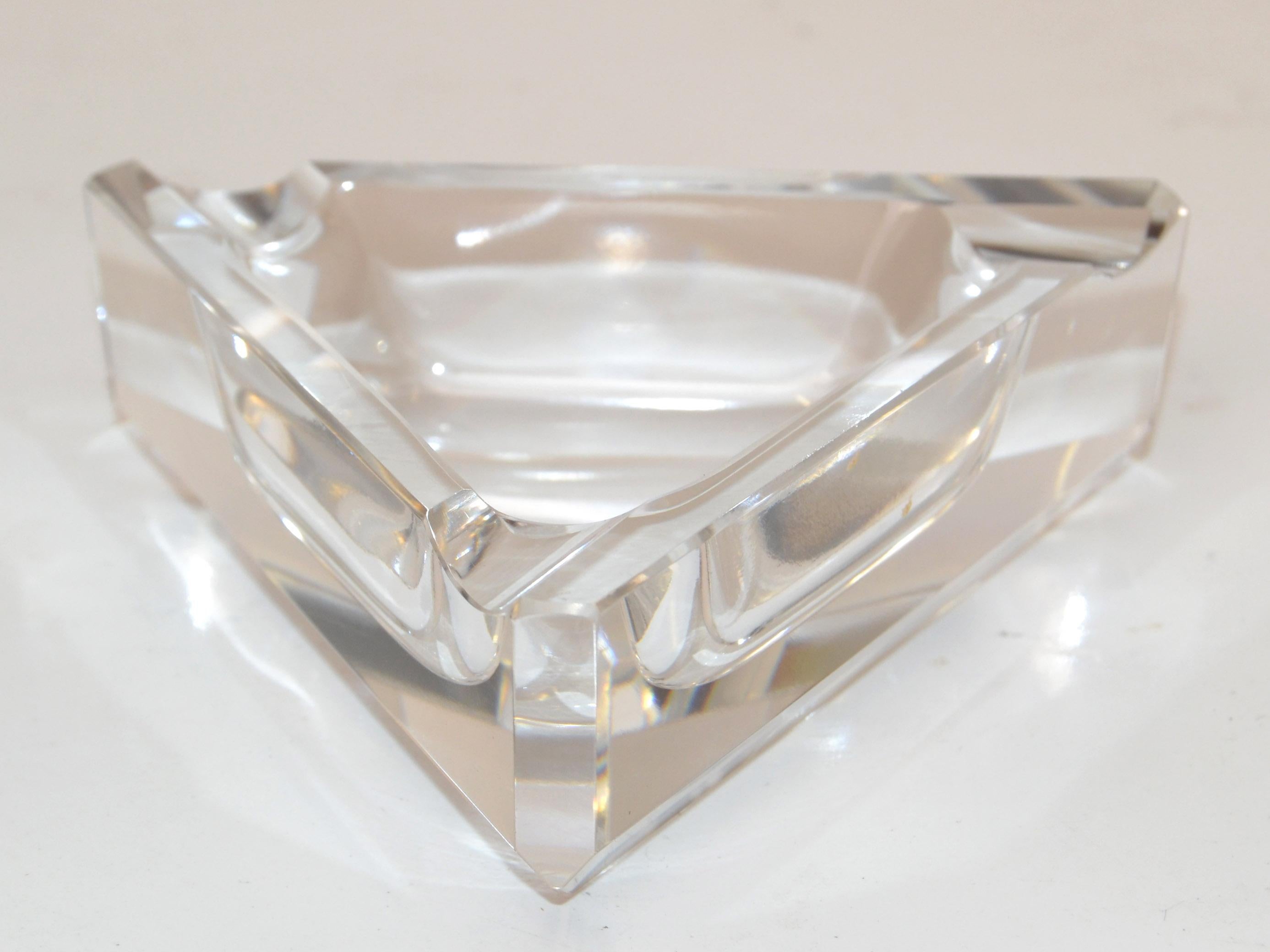 Ceska Crystal Prism Cut Triangle Ashtray Beveled Edges Art Deco Bohemian Glass  In Good Condition For Sale In Miami, FL