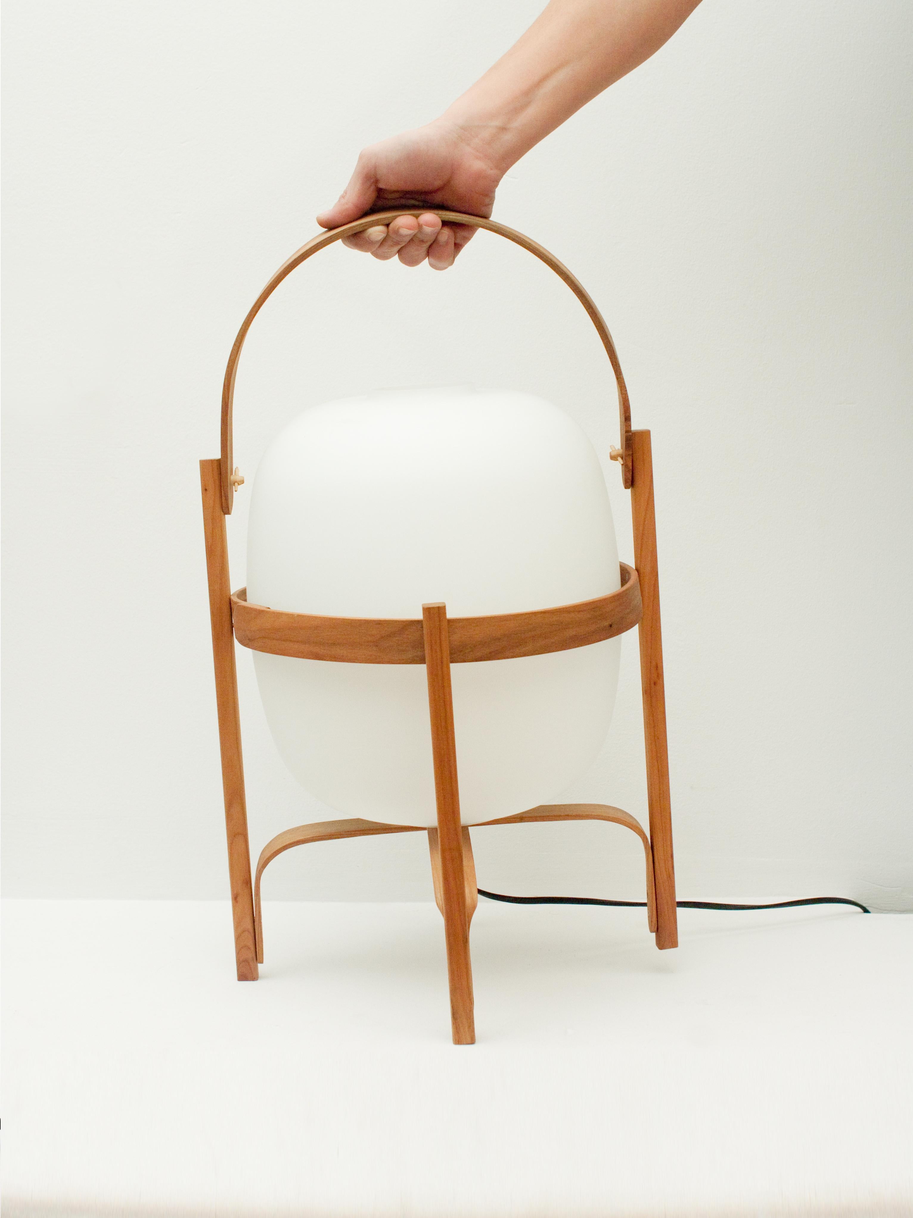 Cesta Table Lamp by Miguel Milá For Sale 1