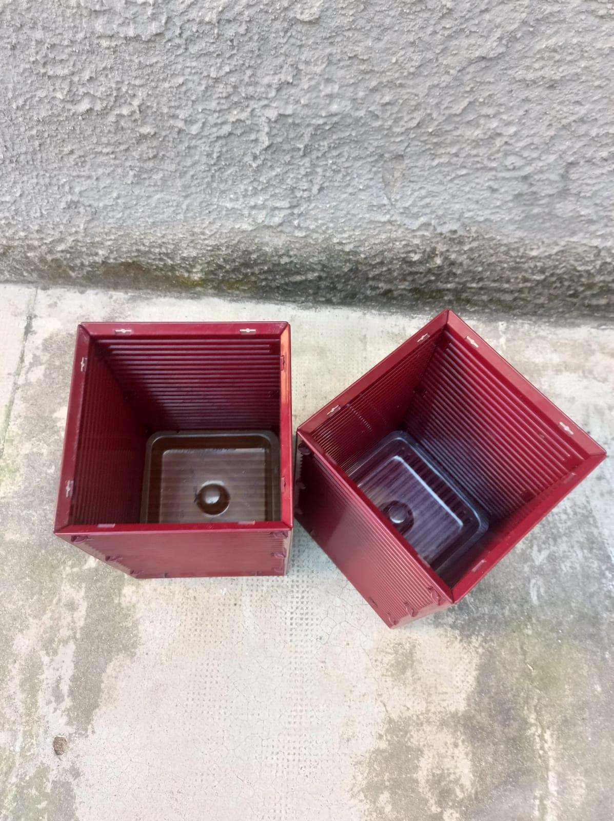 Basket/umbrella stand - Synthesis line - E.Sottsass for Olivetti - Italy - '70s In Good Condition For Sale In Milano, IT