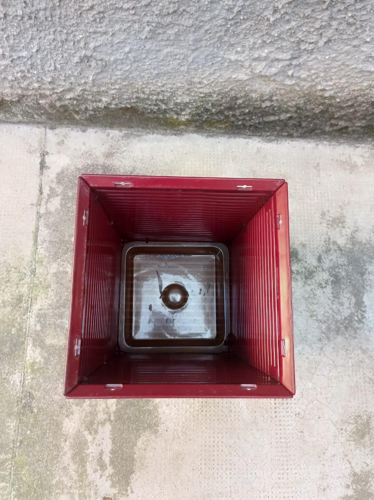 Plastic Basket/umbrella stand - Synthesis line - E.Sottsass for Olivetti - Italy - '70s For Sale