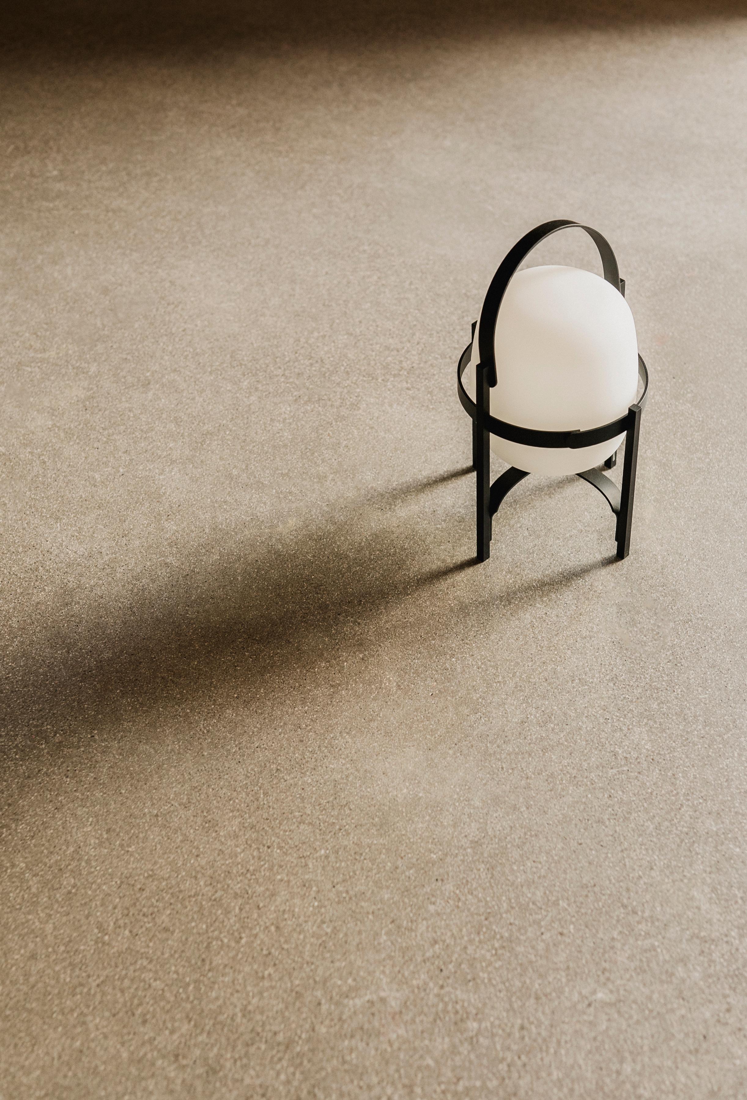 Cestita Alubat Table Lamp by Miguel Milá For Sale 4