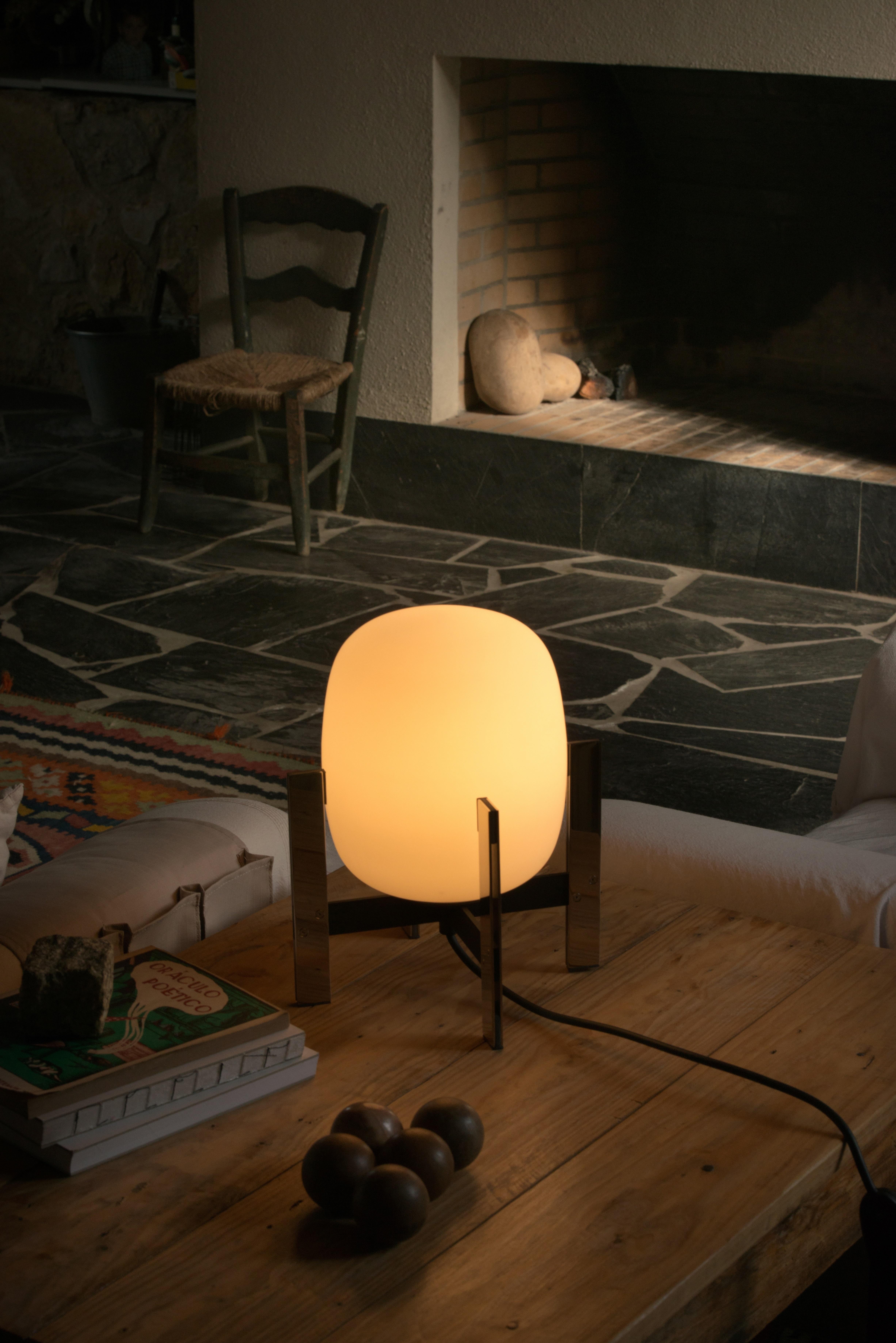 Lampe de table Cestita Metálica de Miguel Milá en vente 4