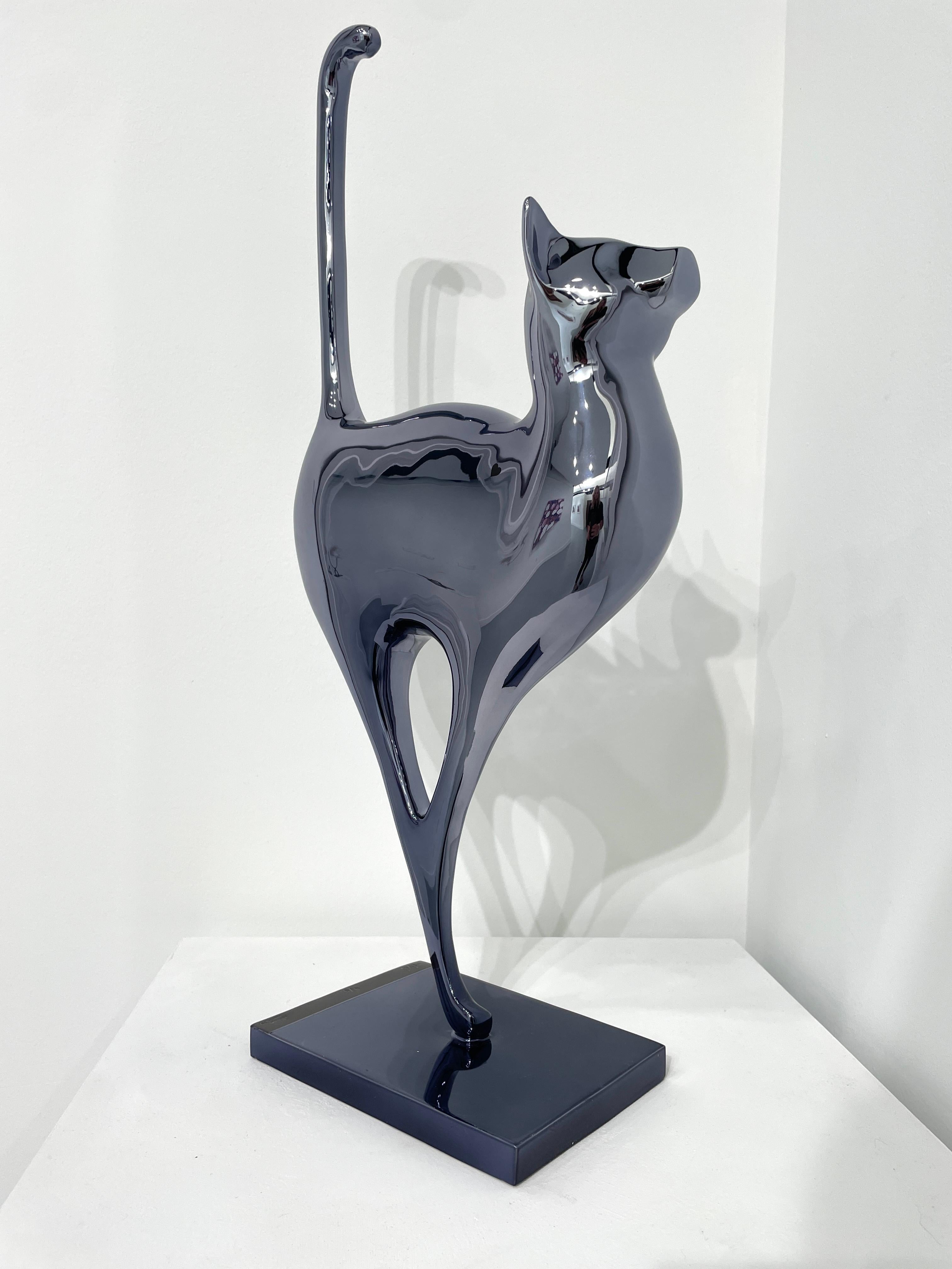 Artiste : CEVE (français)
Titre : Windy
Edition de 8 
Médium : Bronze brillant

Cette œuvre est numérotée 8 sur 8