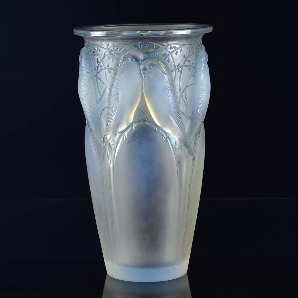 Molded Ceylan Vase by René Lalique