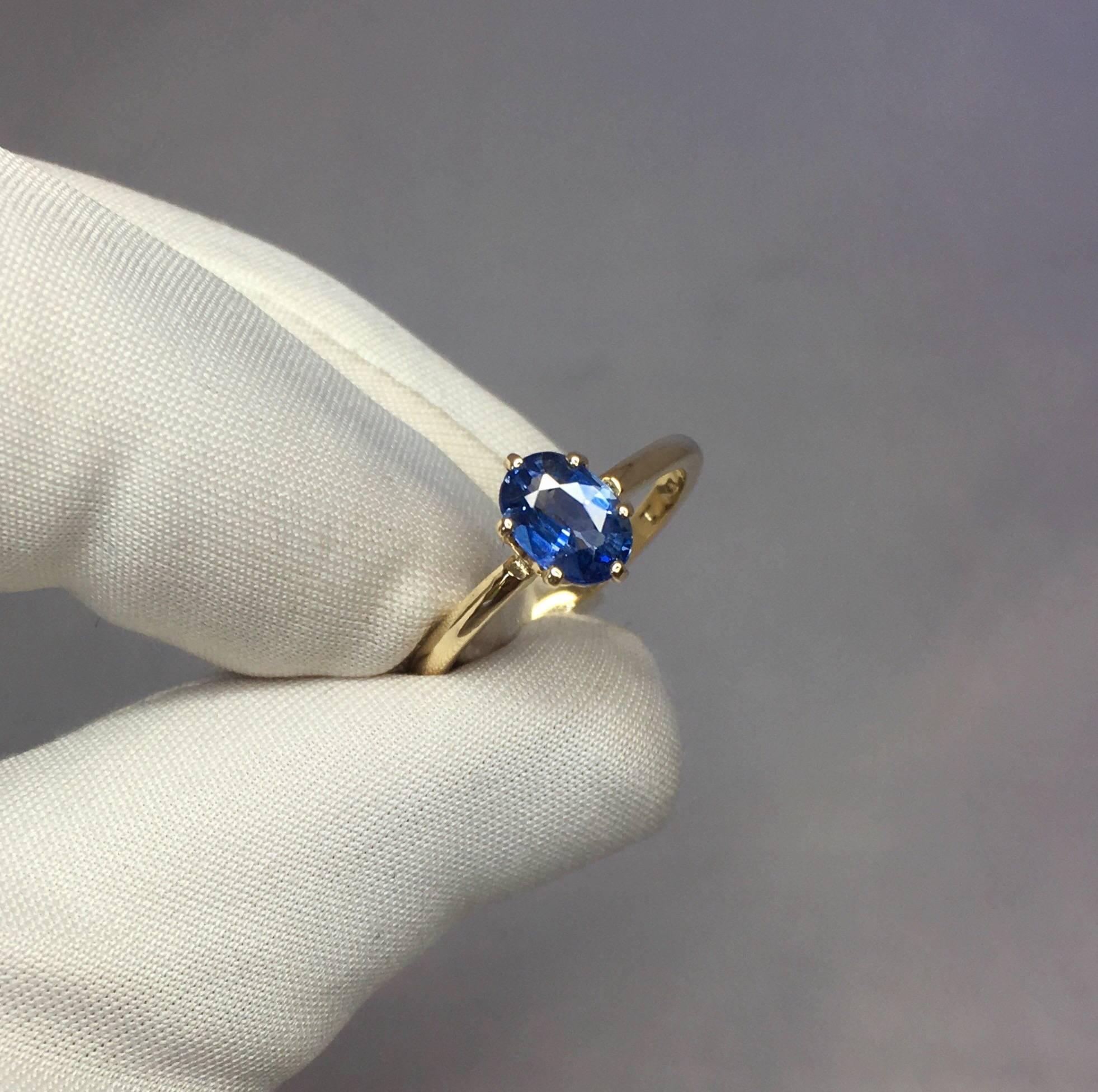 Ceylon 1.07 Carat Vivid Blue Oval Cut Sapphire Solitaire Gold Ring 5