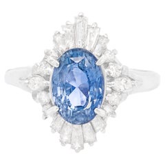 Bague en platine avec saphir de Ceylan de 2,95 carats sertie de diamants de 0,80 carat au total