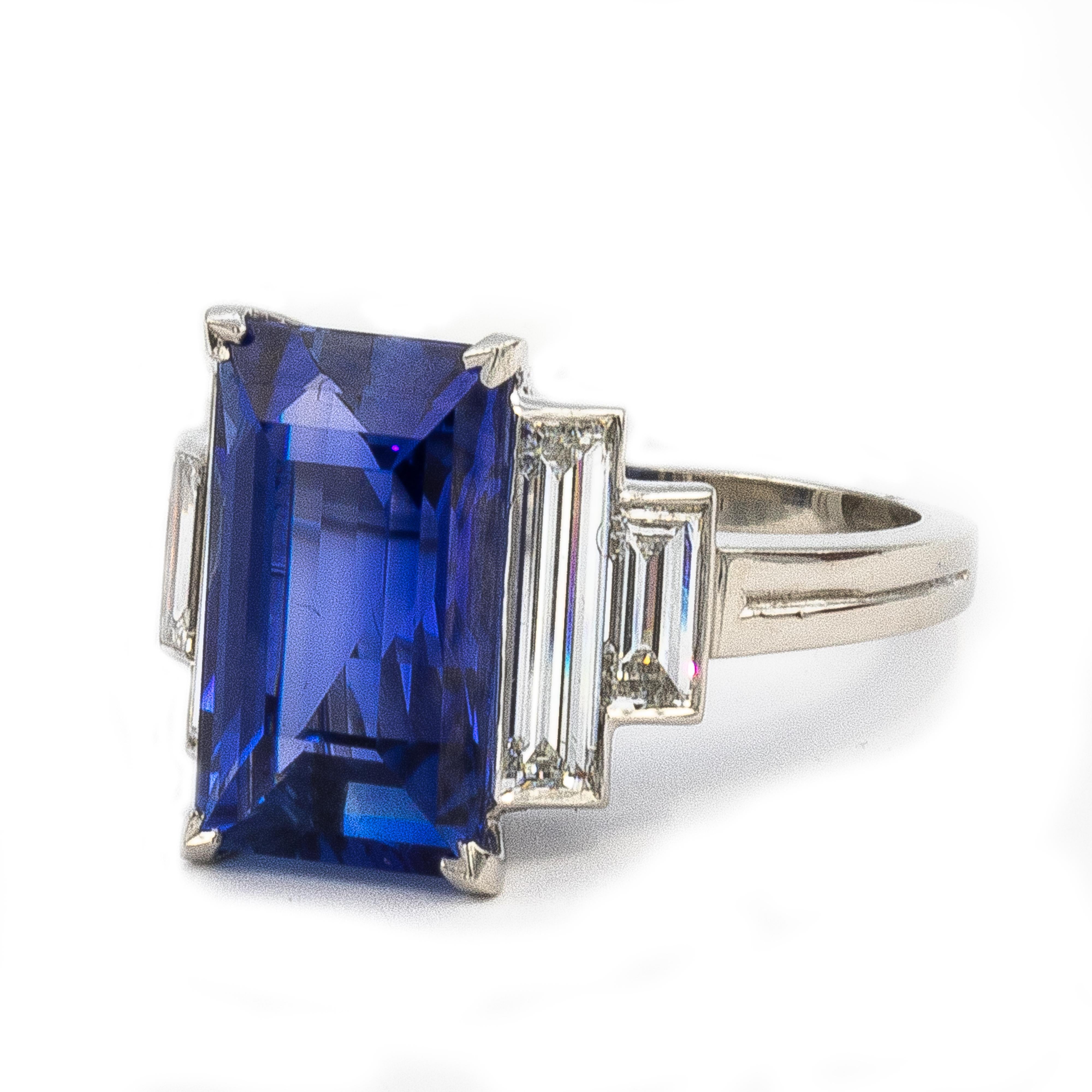 Women's or Men's AGL Certified Natural Ceylon Sapphire 7.70 Carat Platinum Ring 1.40cts Diamonds
