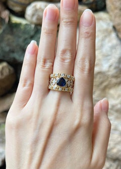 Ceylon Blue Sapphire with Diamond Ring set in 18K Gold Settings