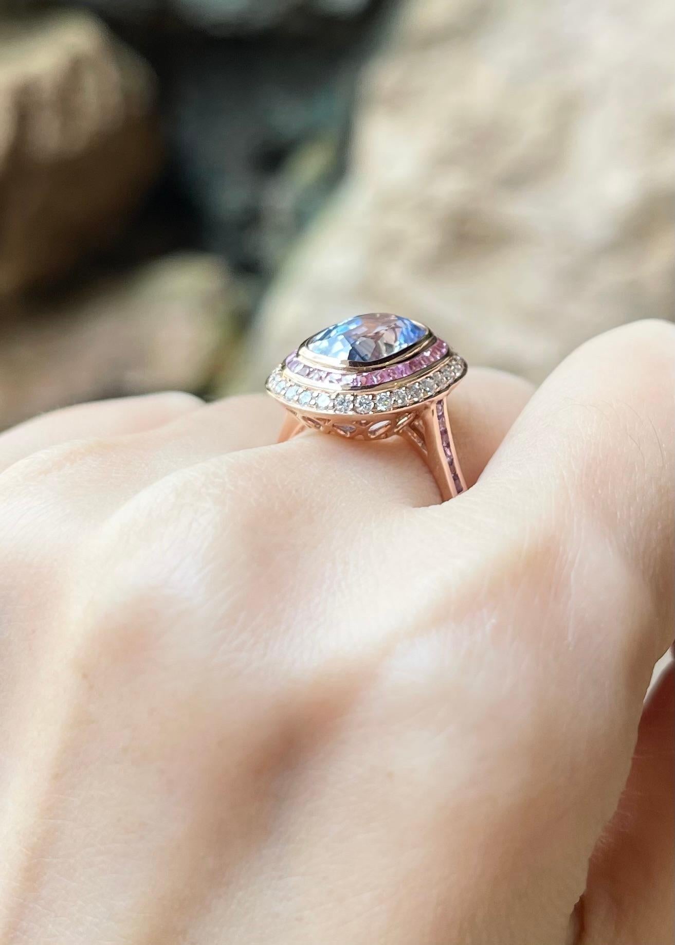 Women's Ceylon Blue Sapphire with Pink Sapphire and Diamond Ring set in 18K Rose Gold For Sale