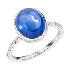 Ceylon Cabochon Sapphire and Diamond Gold Cocktail Ring Weighing 5 Carat