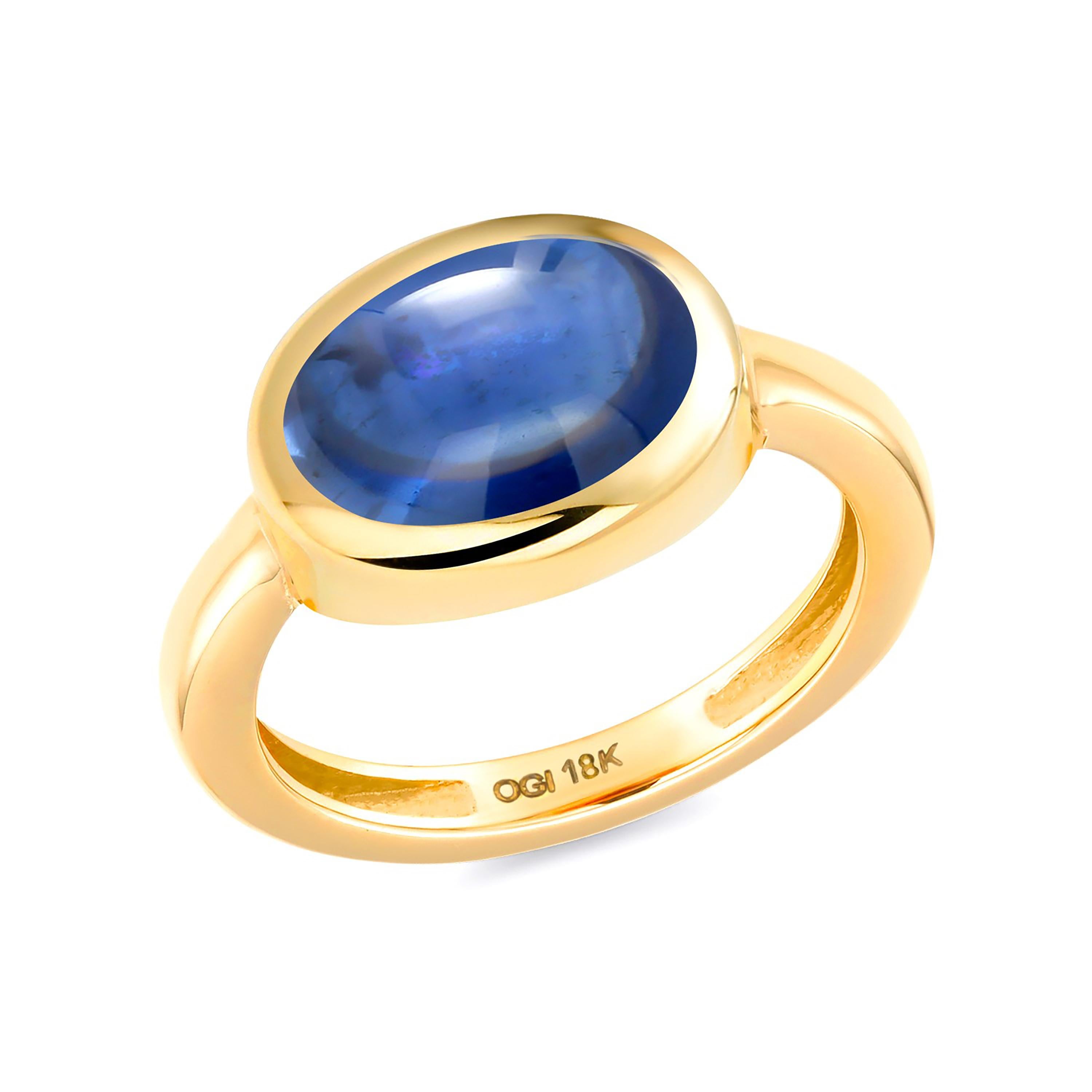 Oval Cut Ceylon Cabochon Sapphire Raised Dome Yellow Gold Solitaire Cocktail Ring