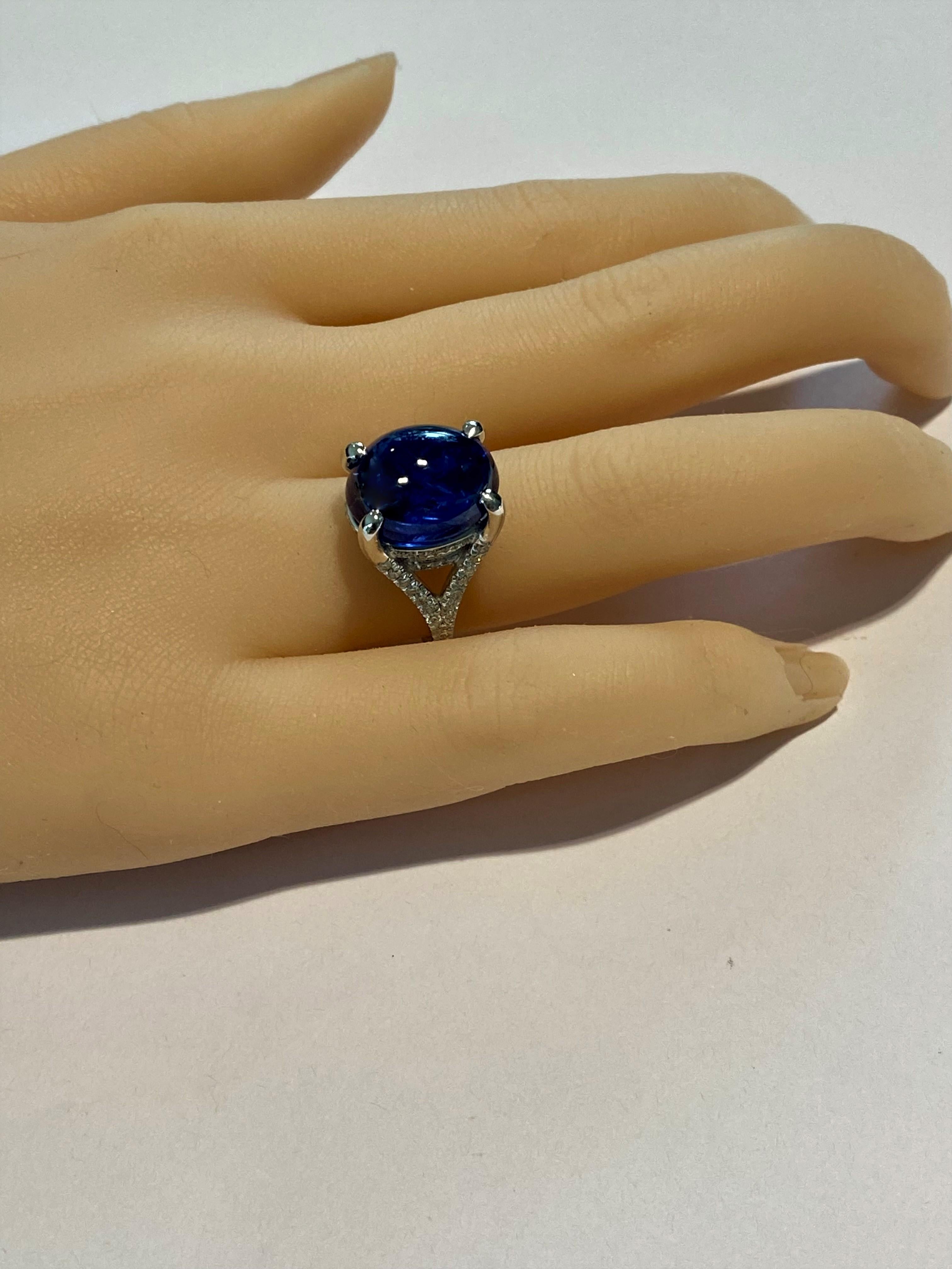 Ceylon Cabochon Sapphire Diamond Gold Cocktail Ring Weighing 17.77 Carats 3
