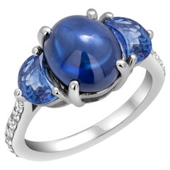 Zafiro Cabujón de Ceilán Zafiro Media Luna Diamante Anillo de Cóctel de Oro de 6,4 Quilates