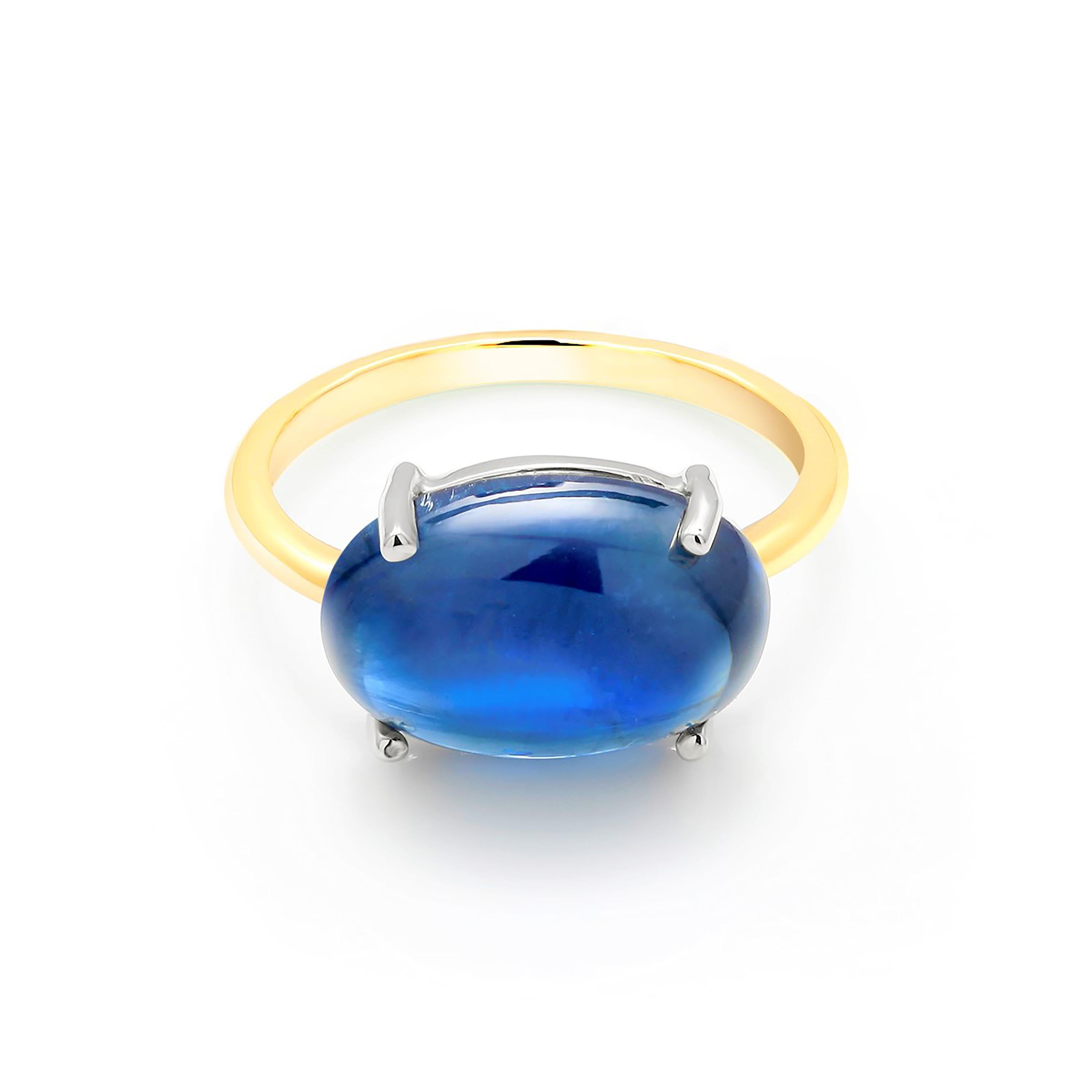 Women's or Men's Ceylon Cabochon Sapphire White Yellow Gold Cocktail Gold Ring