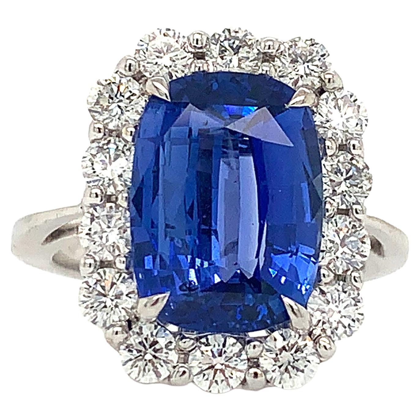 Ceylon Cornflower Blue Sapphire and Diamond Ring 5.30ct Set in 18k White Gold For Sale