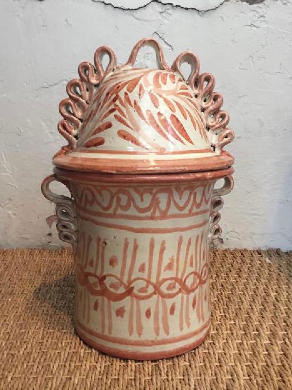Sourced Spanish Ceramic Talavera Mexican Pottery In Fair Condition For Sale In Dallas, TX