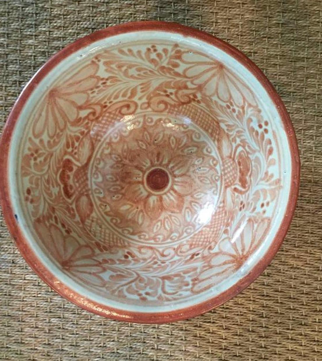 Sourced Spanish Ceramic Talavera Mexican Pottery For Sale 2