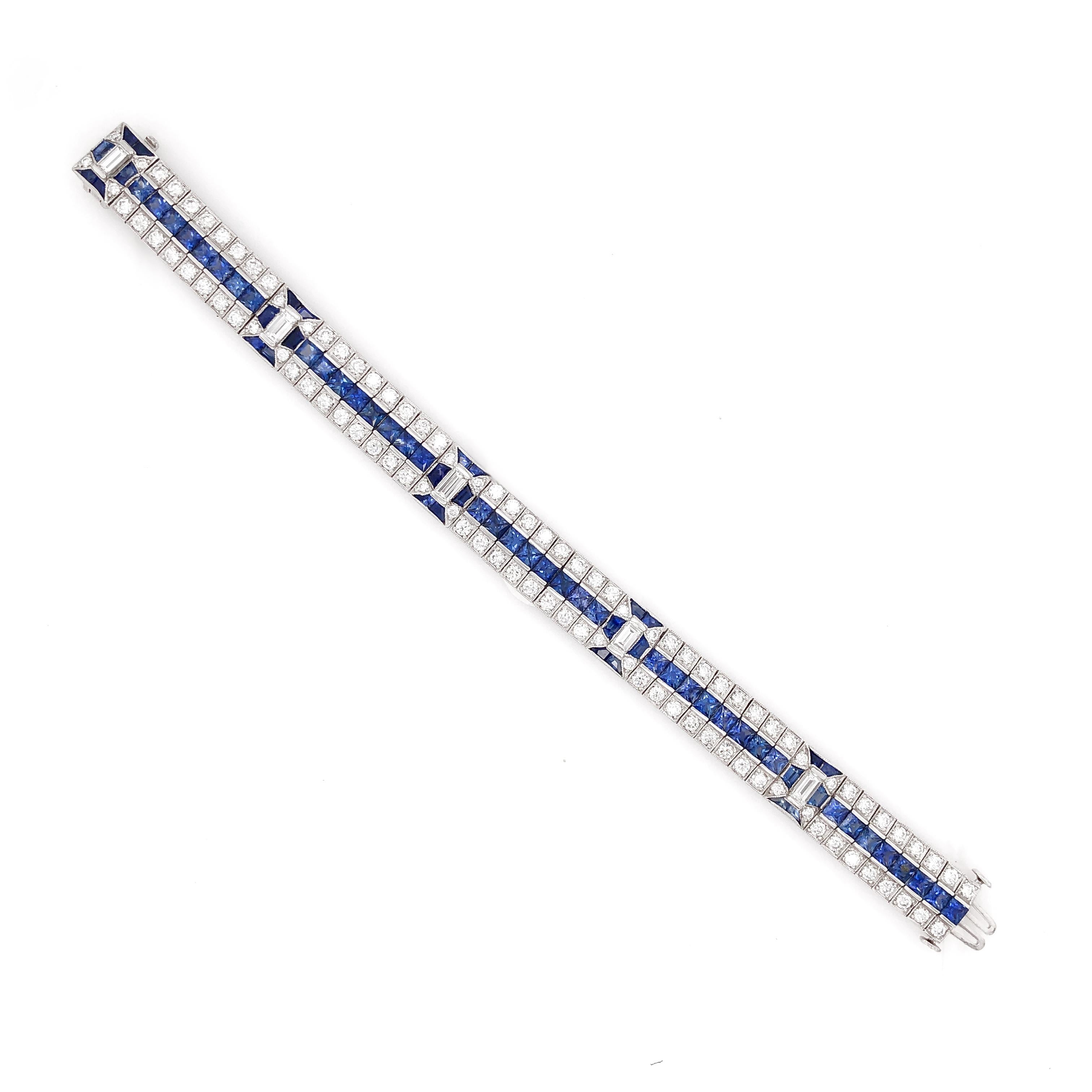 Contemporary Ceylon French Square Cut Sapphires 14.38 Carat Diamond Platinum Link Bracelet For Sale