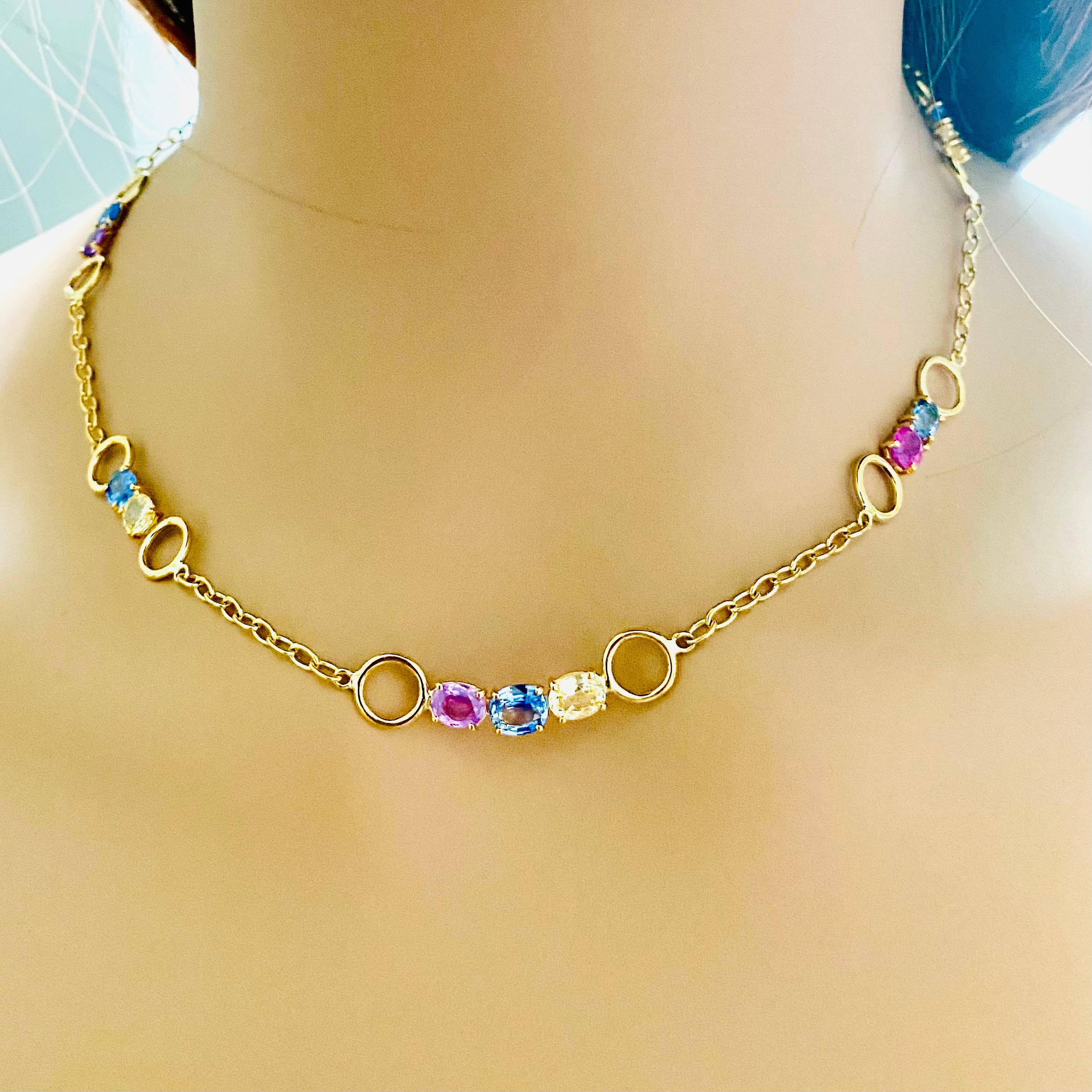 Multi Color Ceylon Sapphire 9.20 Carats Sautoir 18 Karat 18.5 Inch Gold Necklace In New Condition For Sale In New York, NY